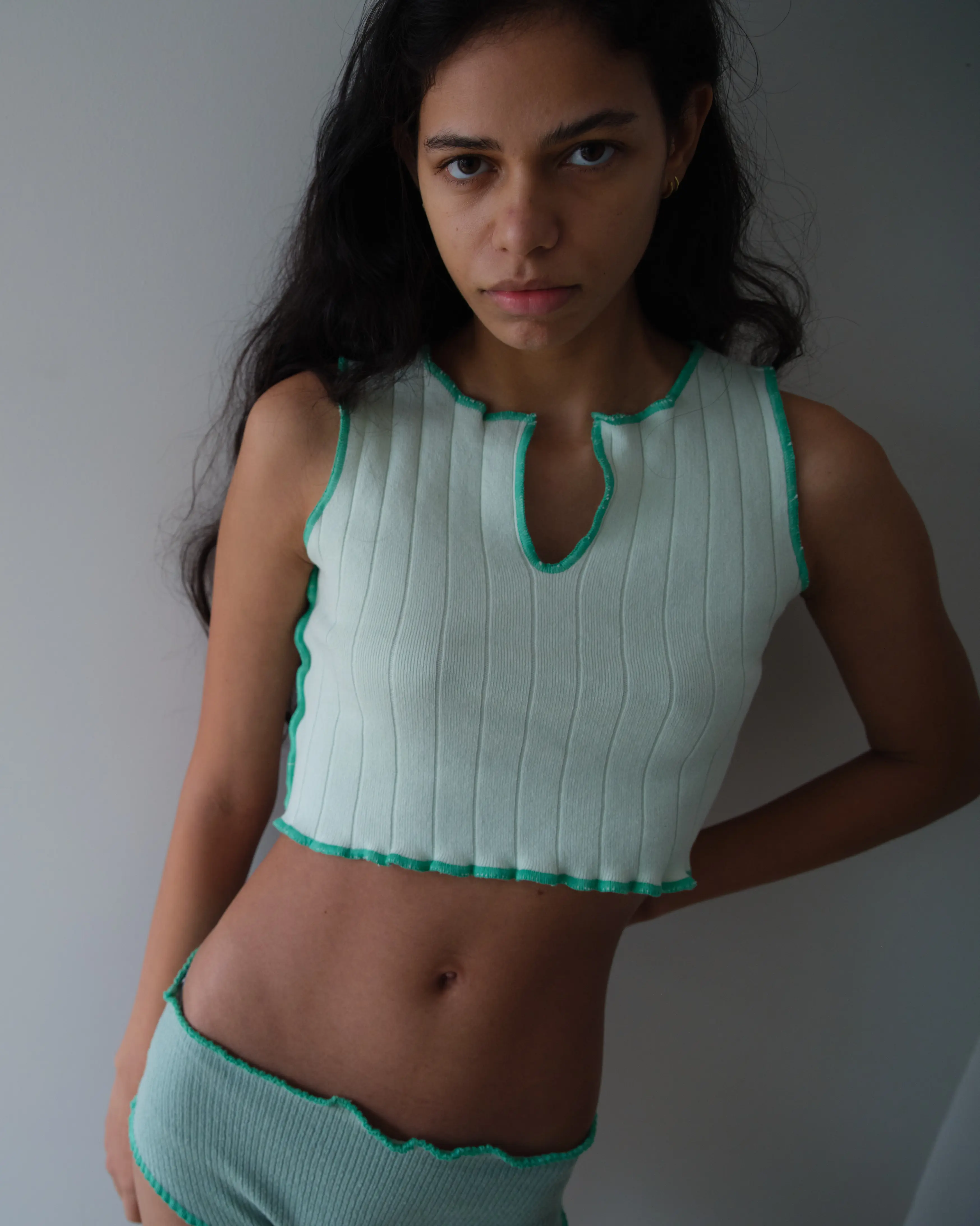 Mint Cutout Mini Atlet