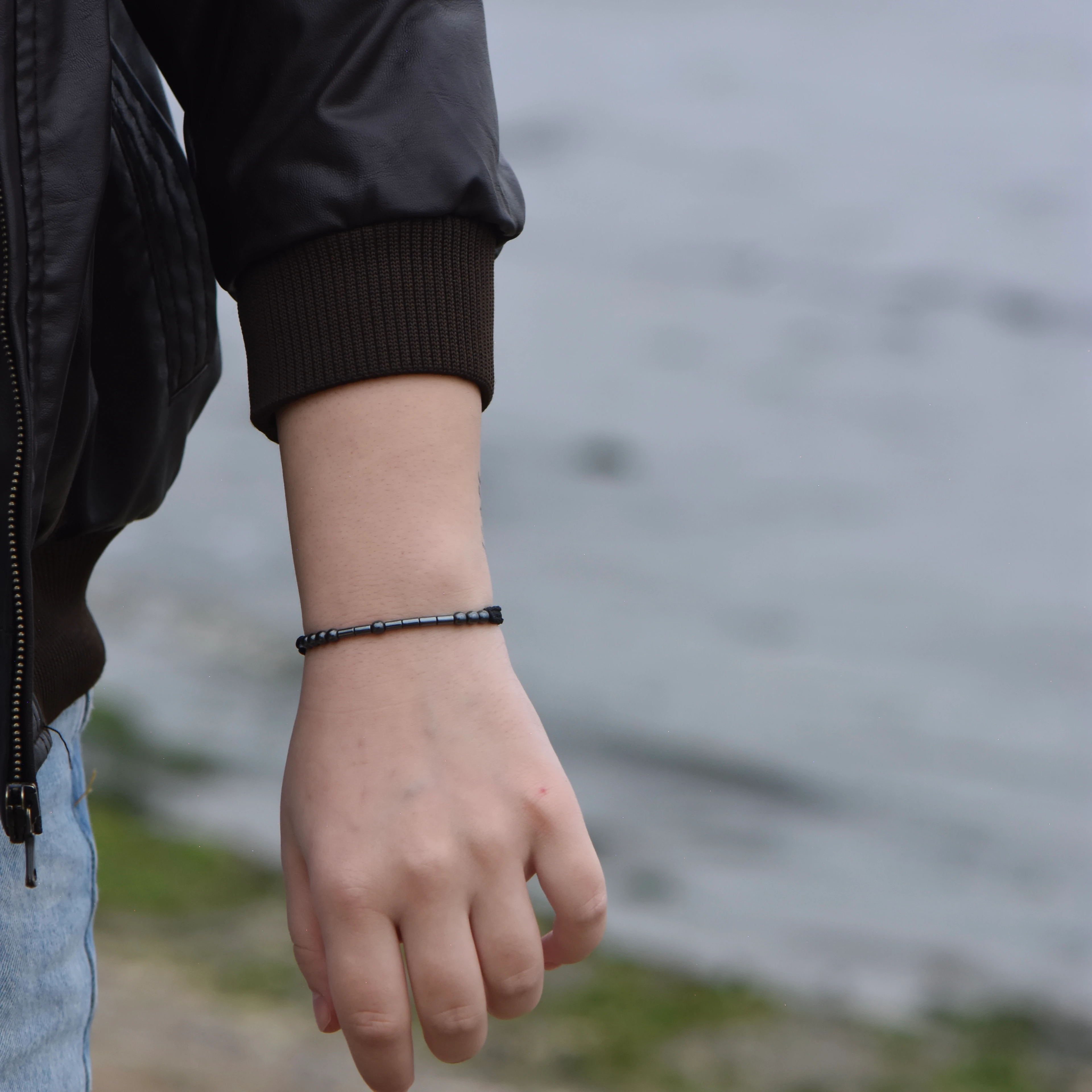 Ayarlanabilir Doğal Hematit Taşlı Mors Alfabeli Çift Bilekliği