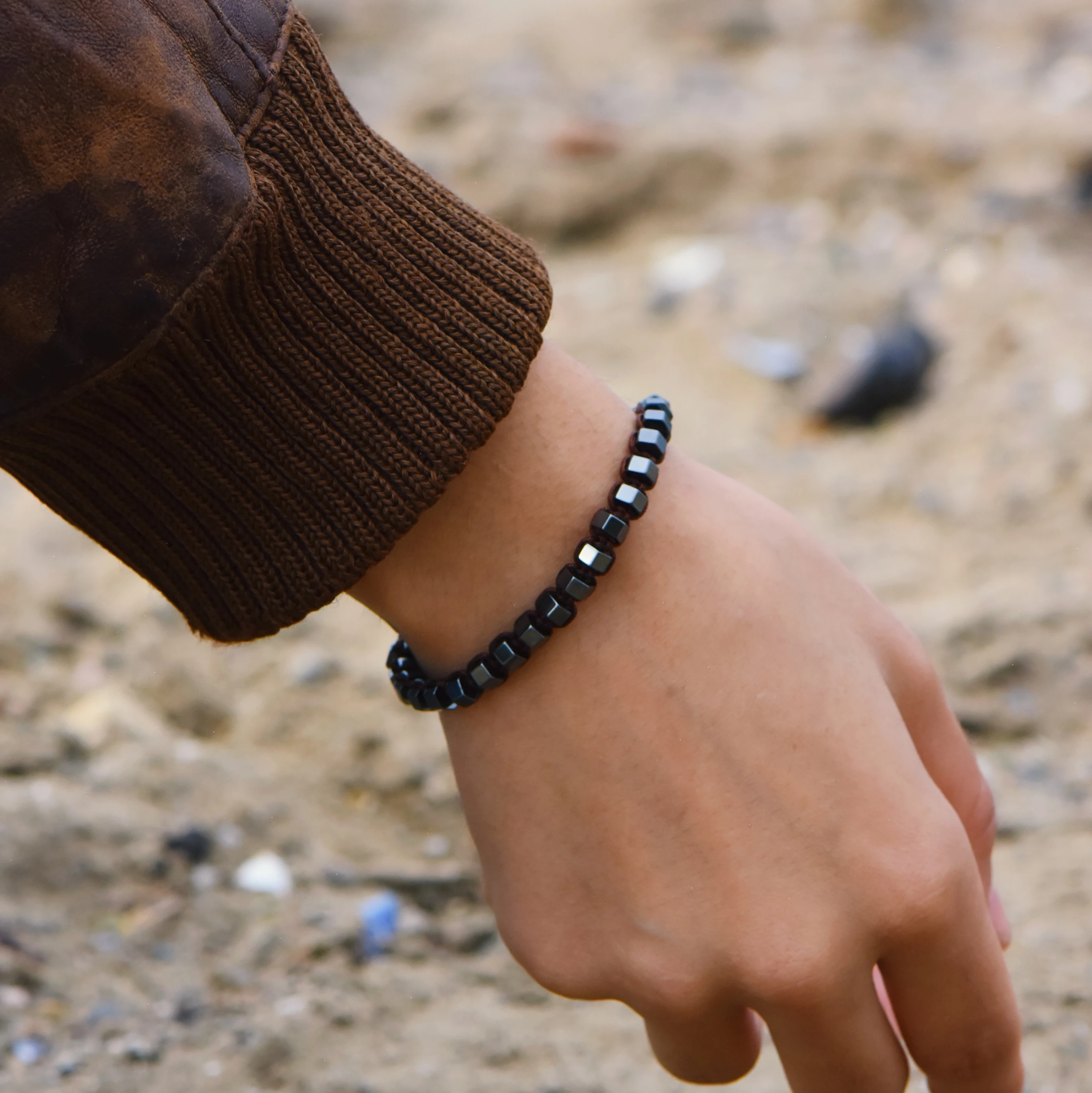 Ayarlanabilir Doğal Hematit Bileklik