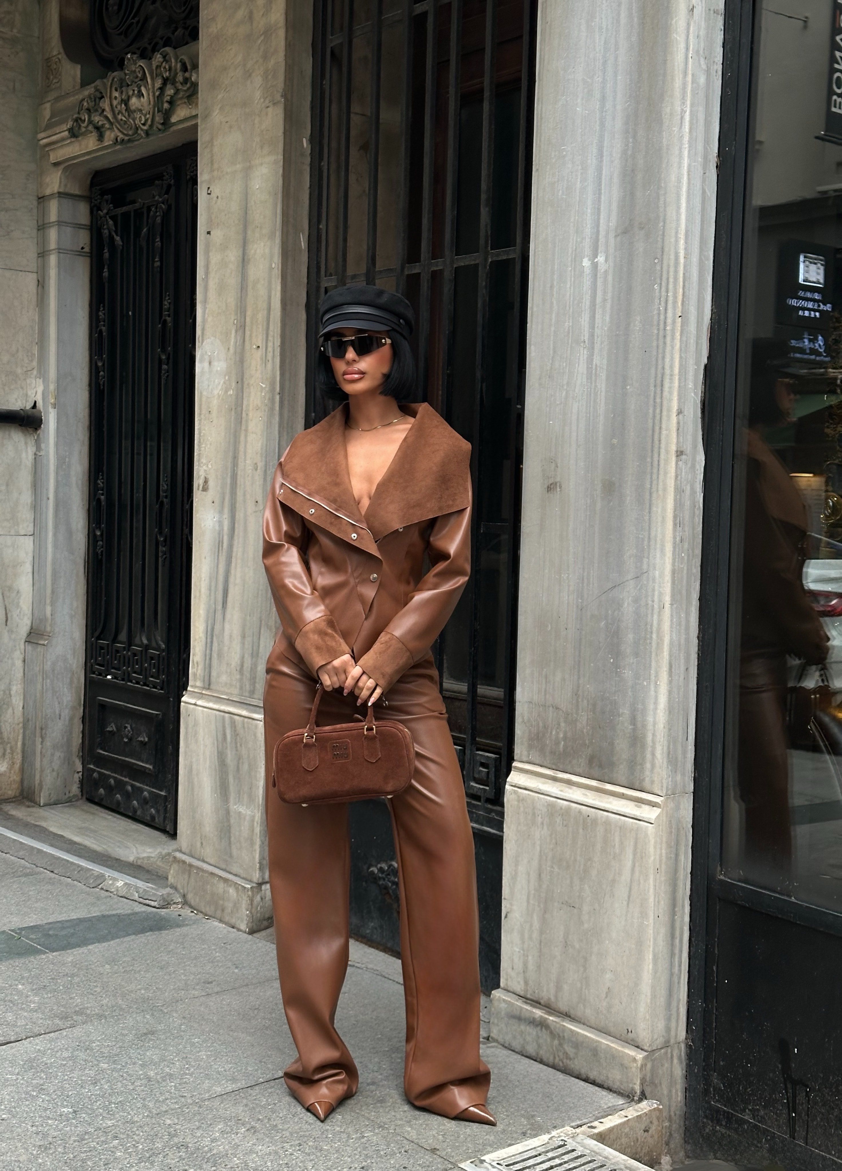 BEL LASTİK DERİ PANTOLON