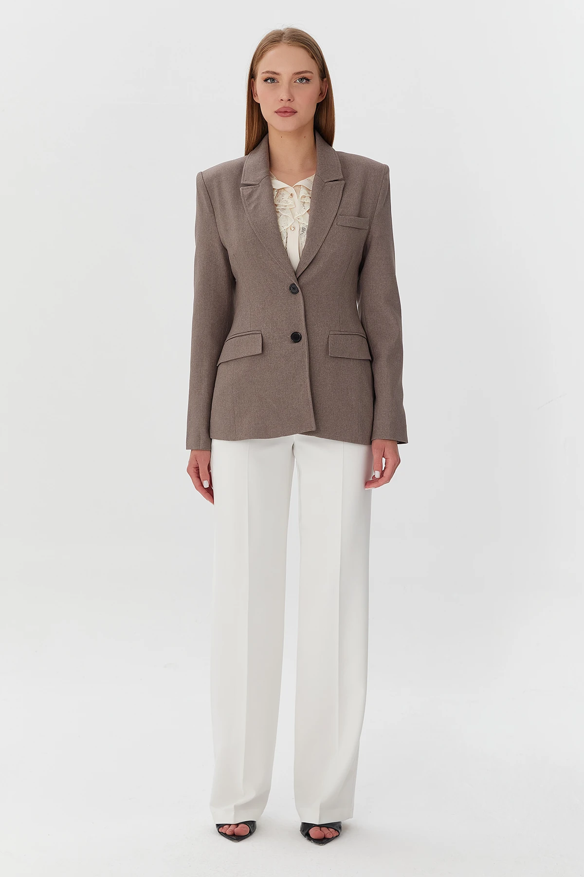 APAÇI YAKA DETAYLI CEKET