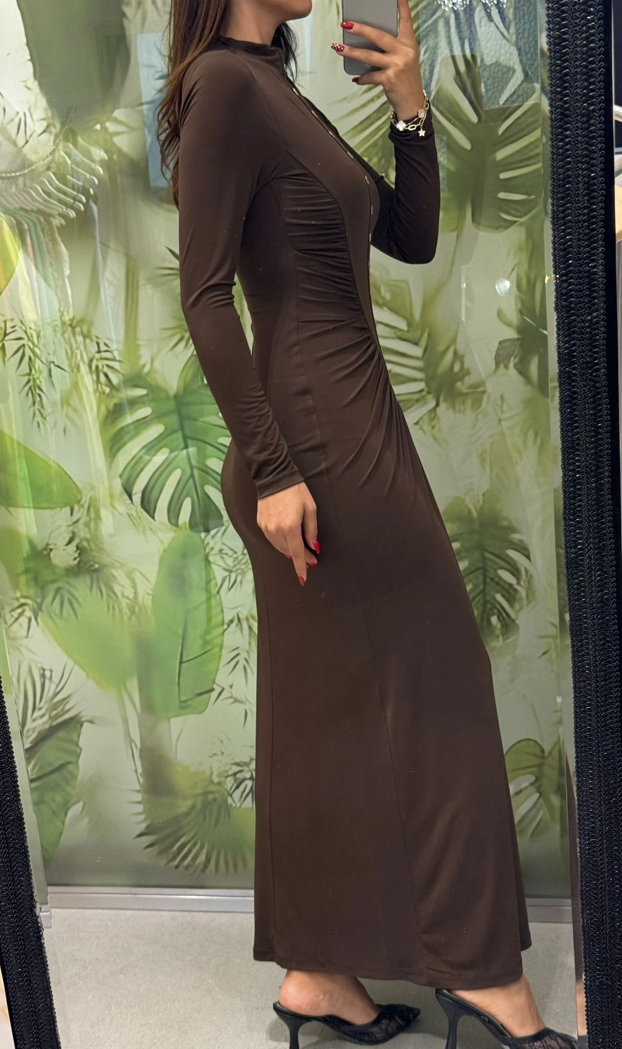 ÖN DÜĞME DETAYLI ELBİSE