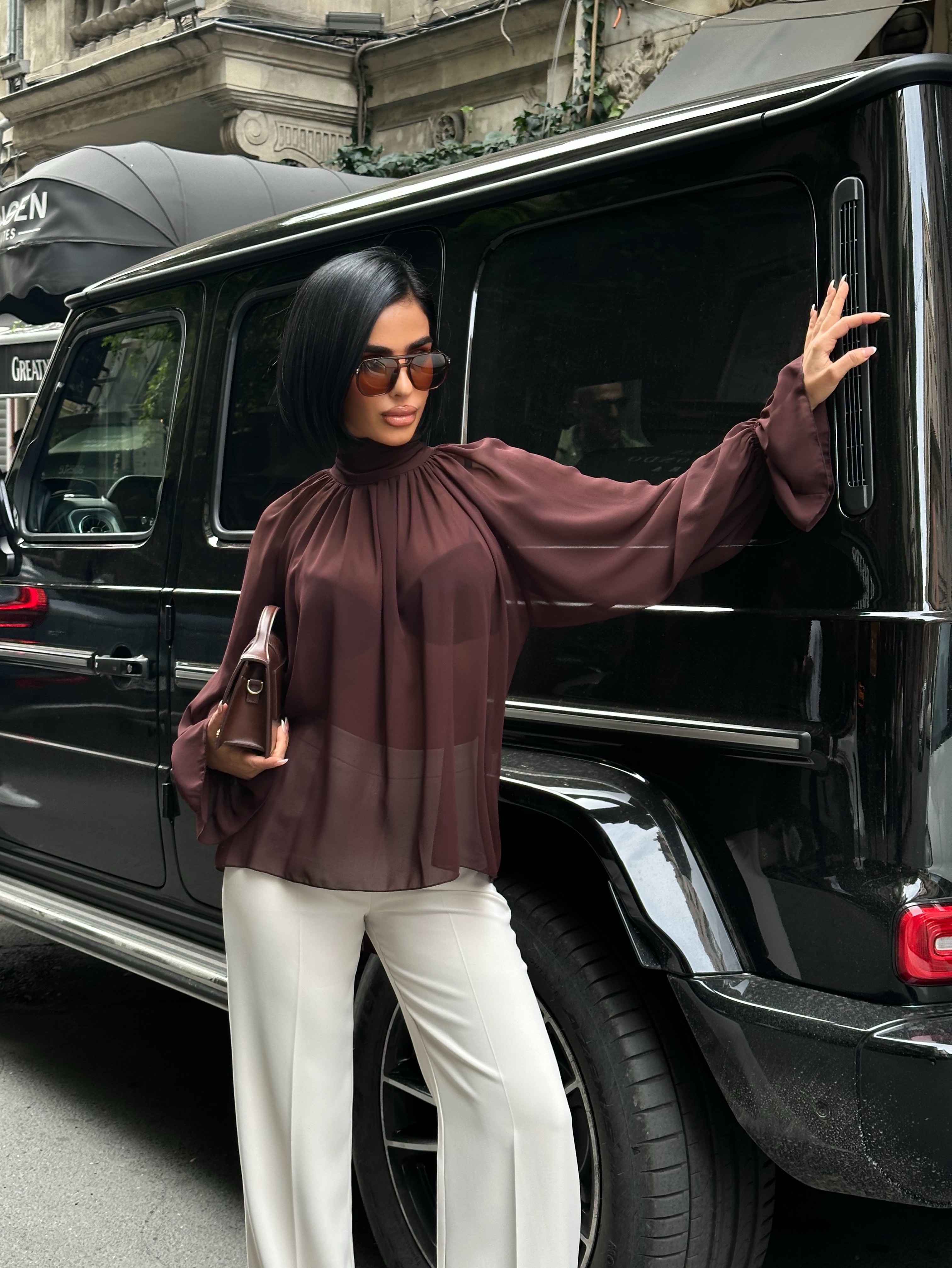 BAĞLAMALI YAKA DETAYLI SALAŞ KOL BLUZ