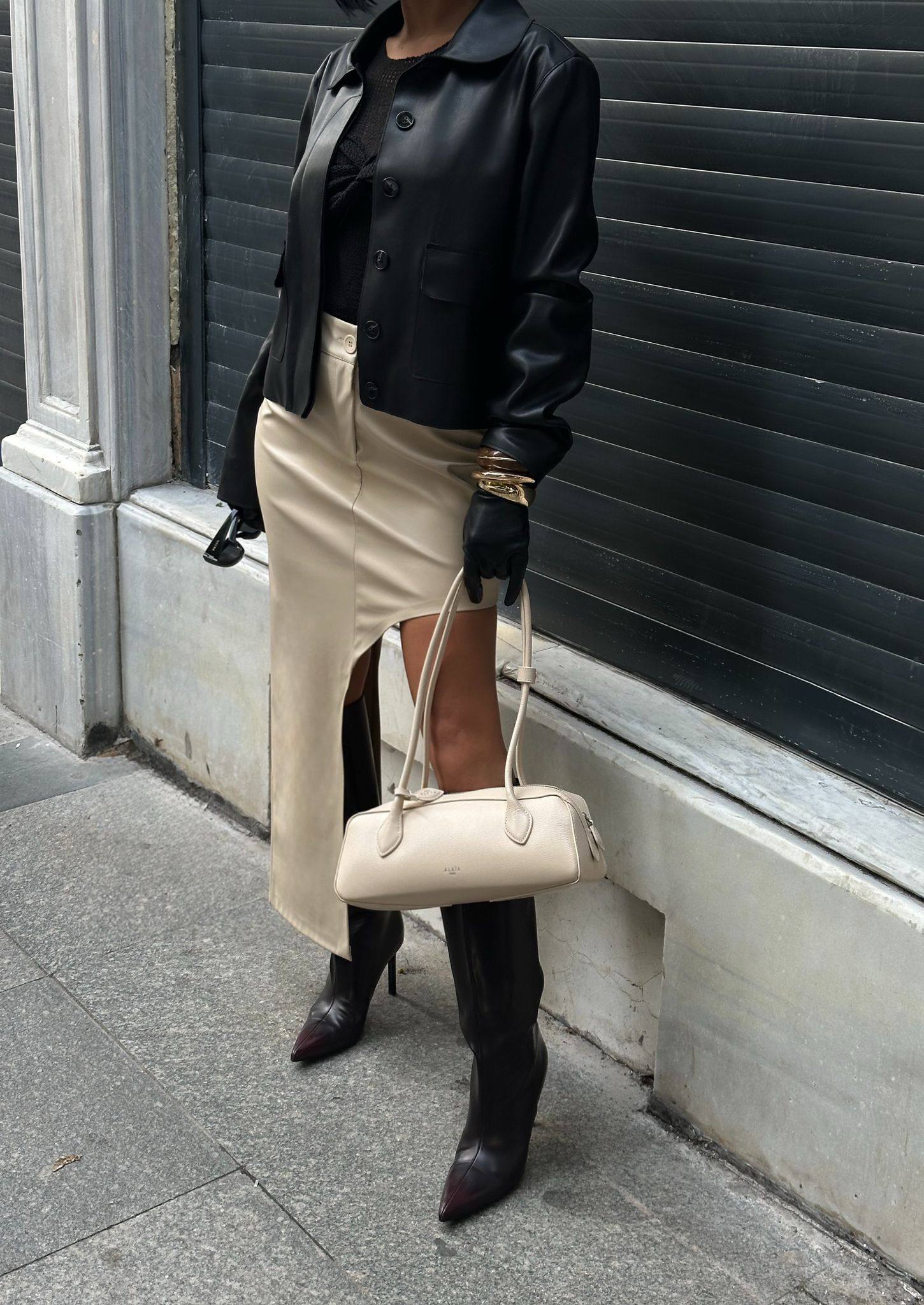 DERİ GÖRÜNÜMLÜ CEPLİ CEKET