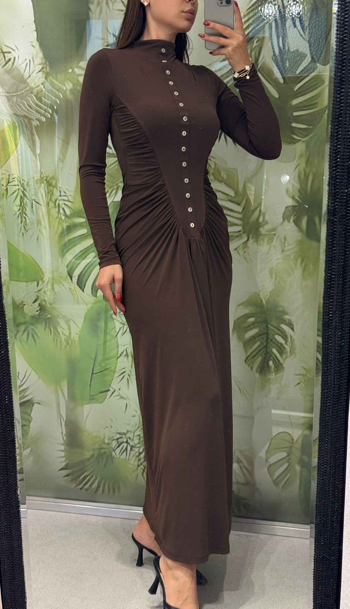 ÖN DÜĞME DETAYLI ELBİSE