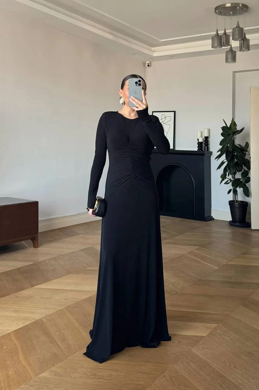 YAN BÜZGÜLÜ OMUZ VATKALI ELBİSE