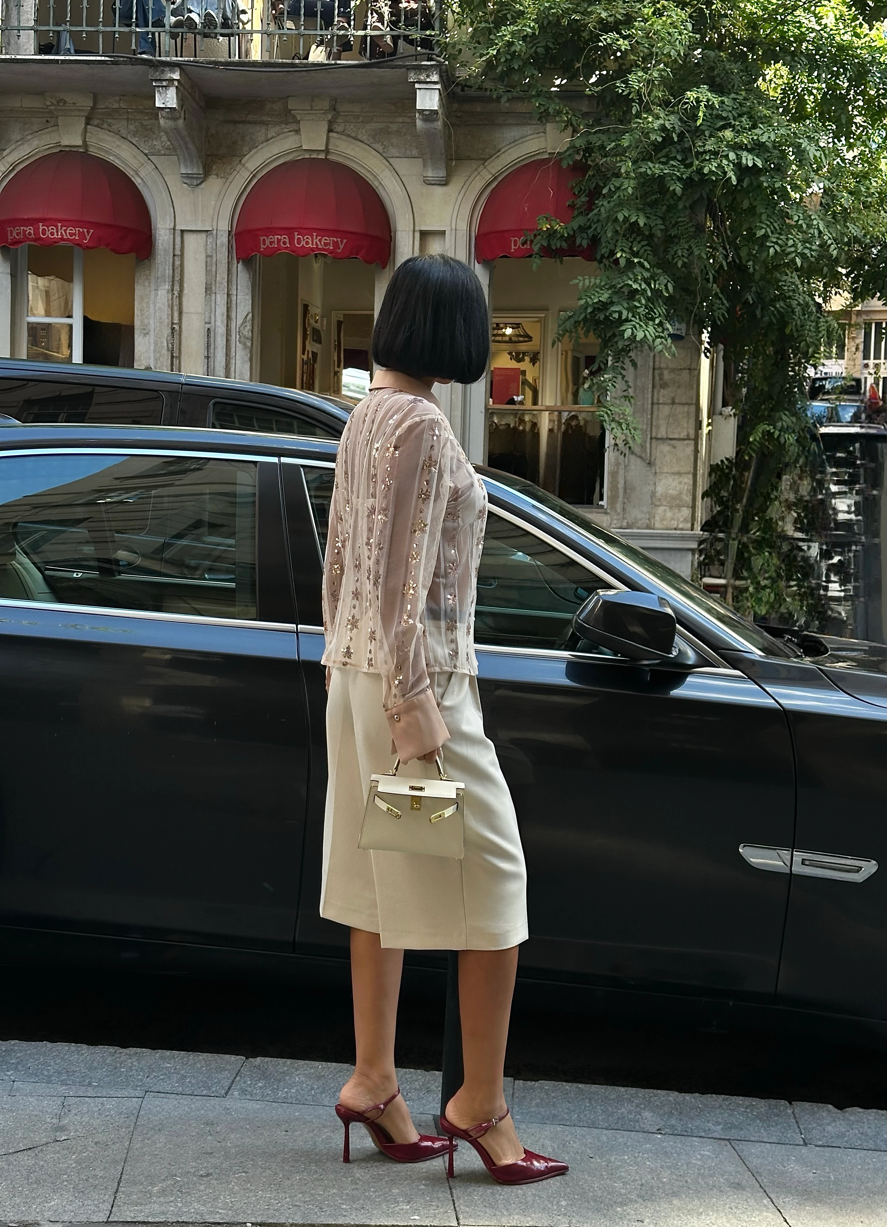 YAKALI PUL PAYET BLUZ