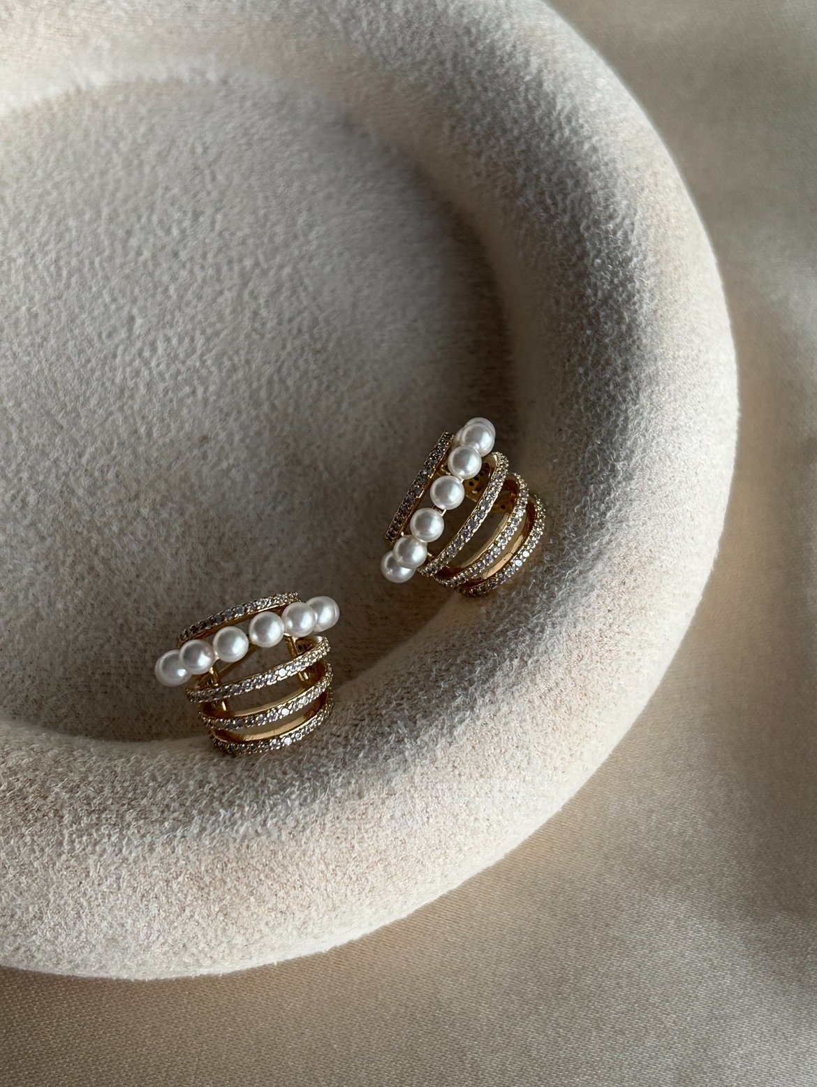 İnci Ve Taşlı Model Küpe