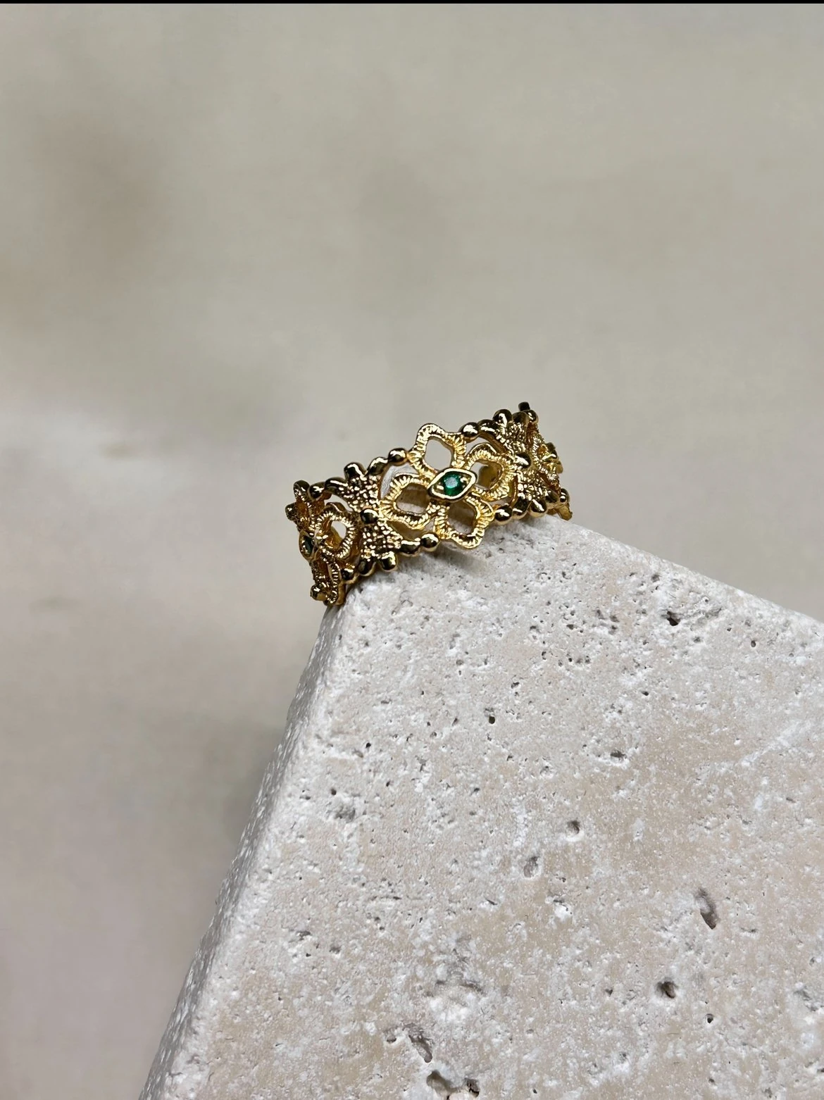 Yeşil Taş Vintage İşleme Model Yüzük