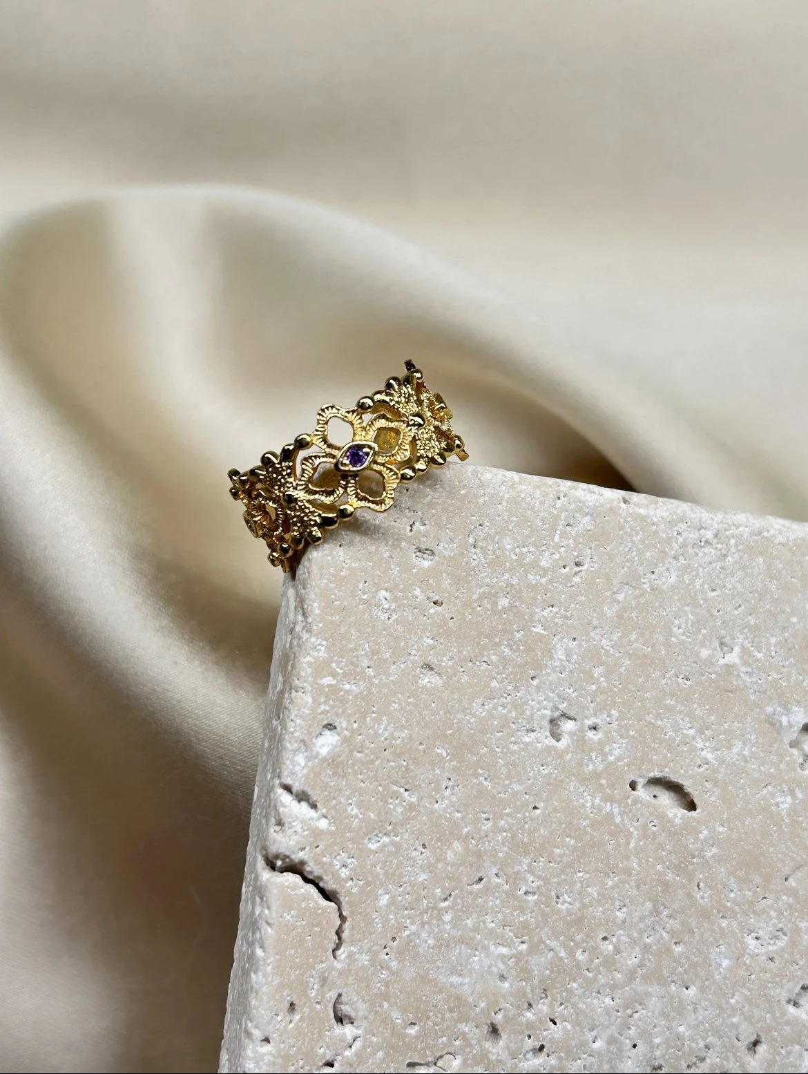 Mor Taş Vintage İşleme Model Yüzük