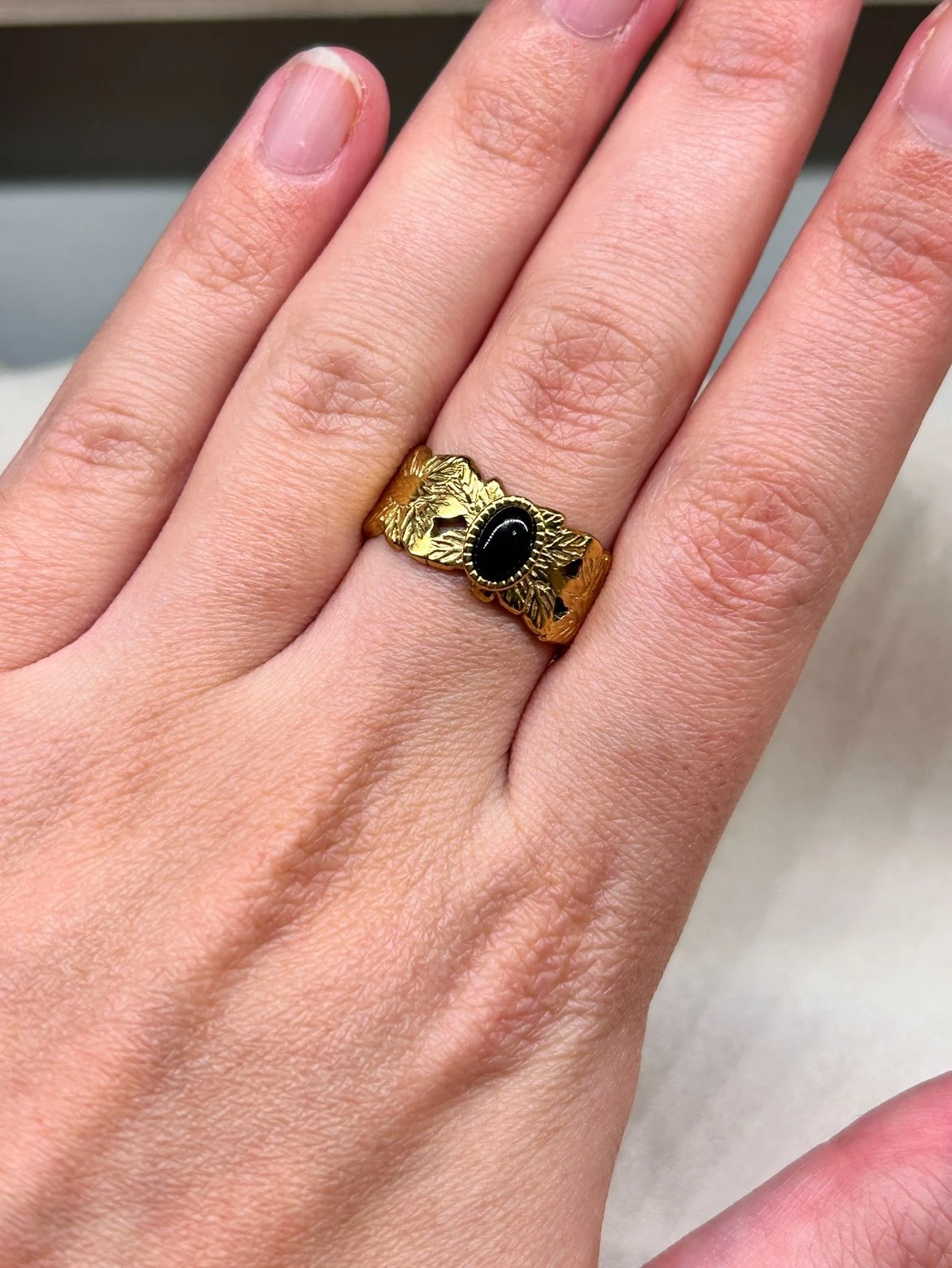Siyah Taş Vintage Model Yüzük