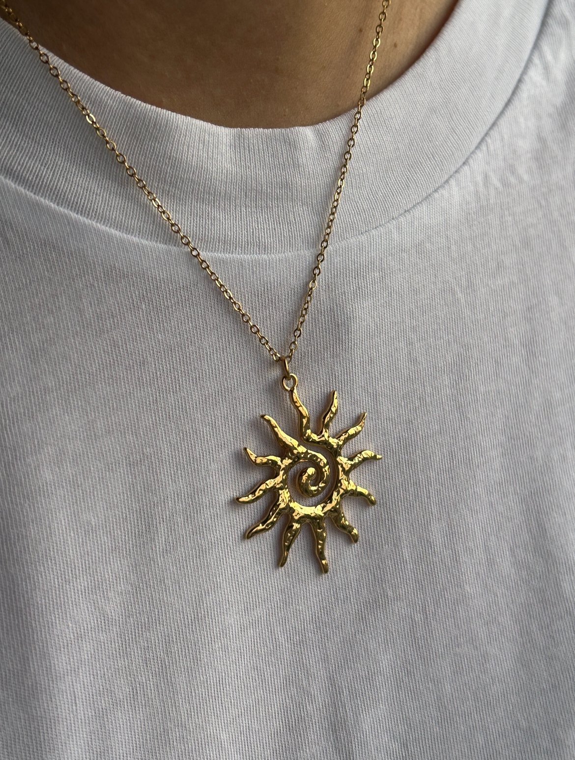 Vintage Eskitme Model Çelik Kolye