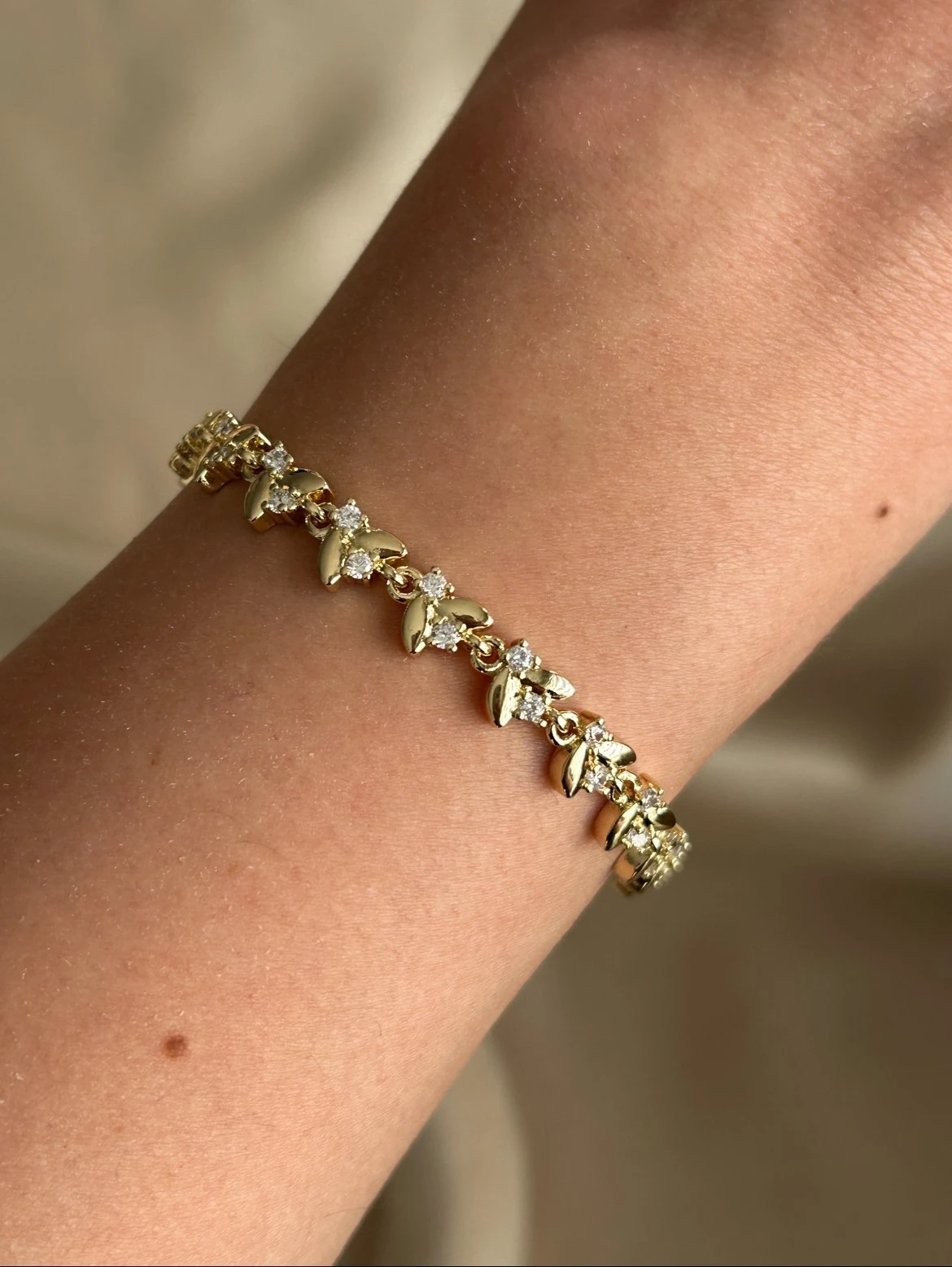 Mini Çiçek Model Taşlı Zarif Bileklik ( 14k Renk )