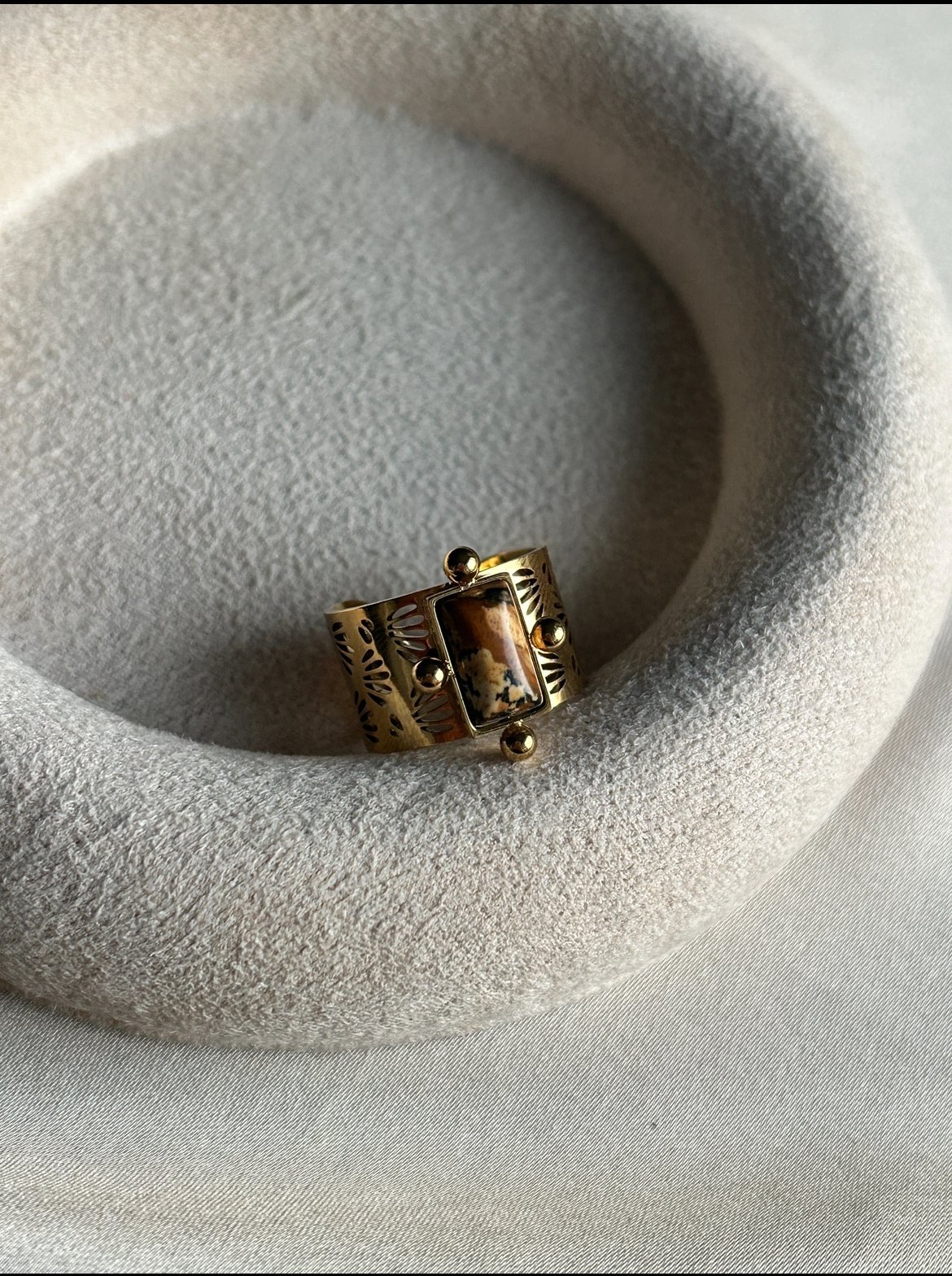 Kahverengi Taş Çelik Yüzük