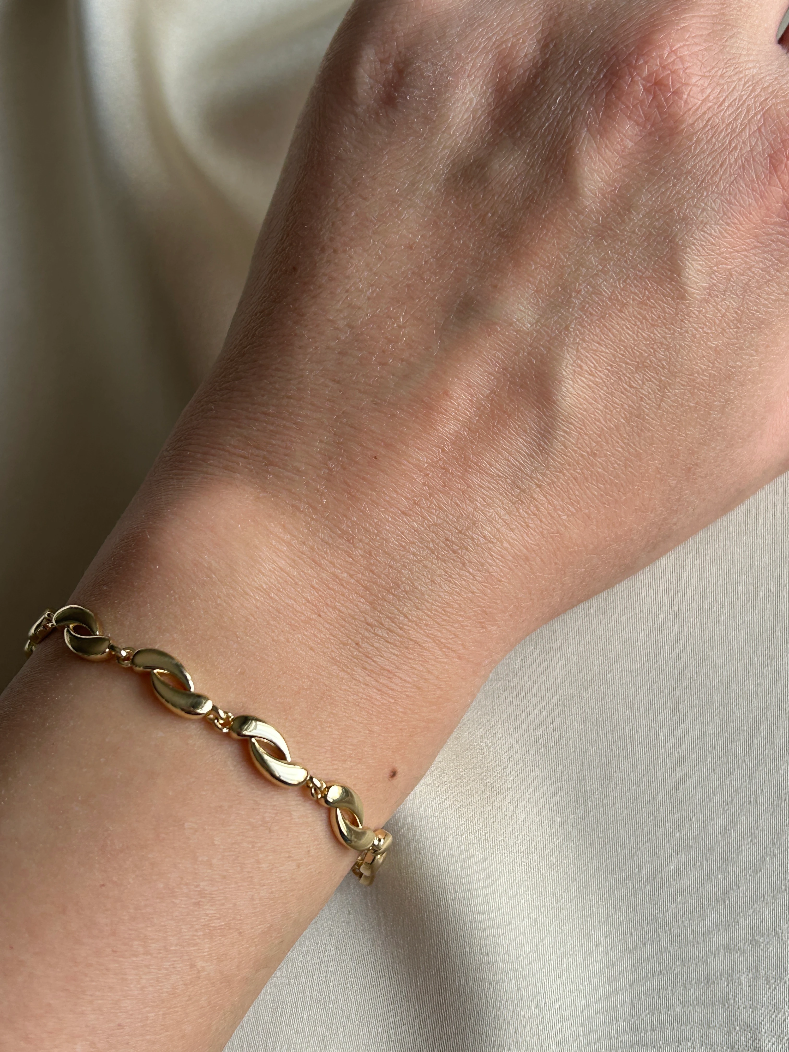 Sarmal Damla Model Bileklik ( 14k Renk ) 