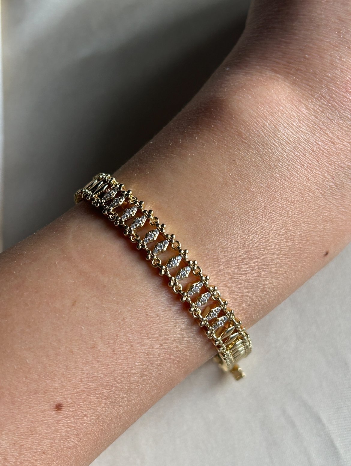 Baklava Taş Bileklik (14k Renk)