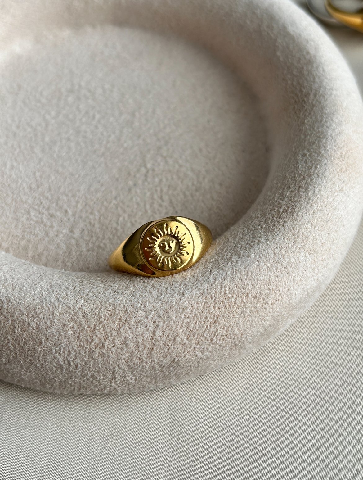 Mini Güneş Model Yüzük