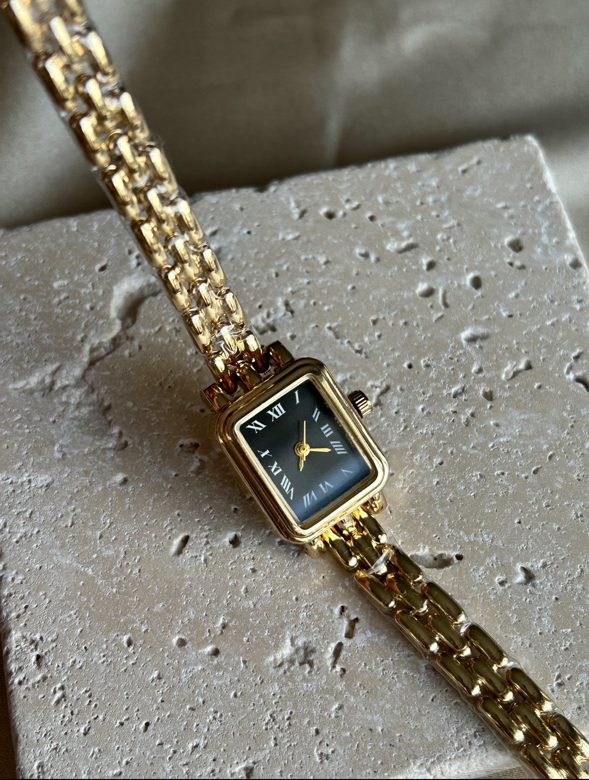 Mini Vintage Model Kare Siyah Kadran Saat