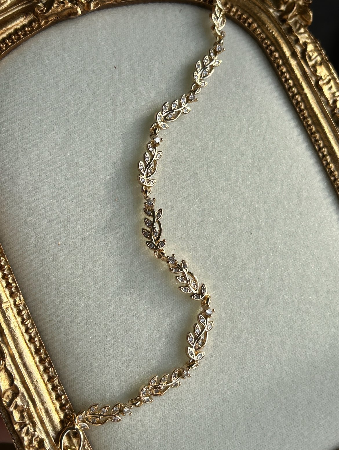 Zarif Mini Sarmal Çiçek Bileklik ( 14k Renk )