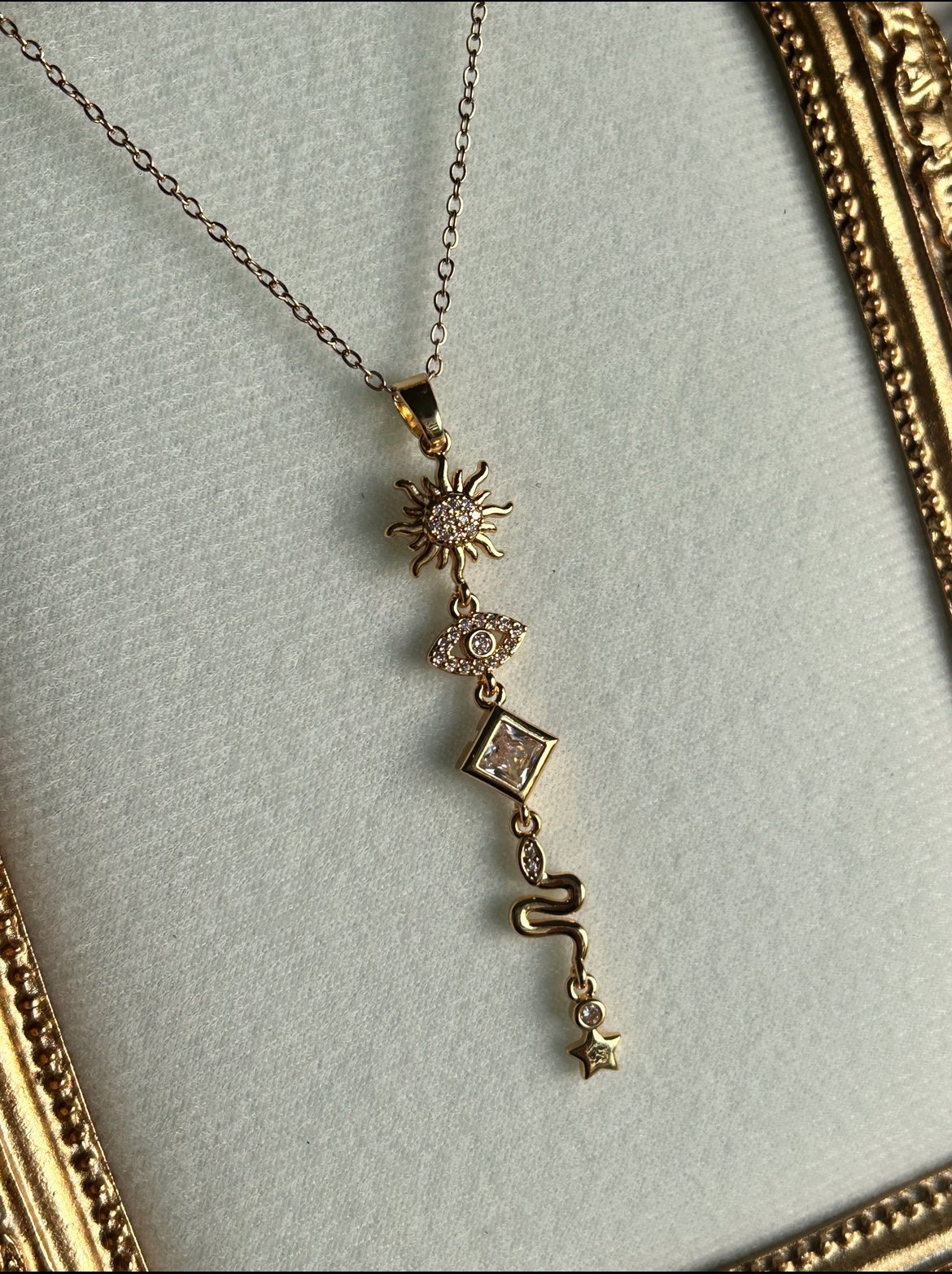 Güneş Model Manifest Y Kolye