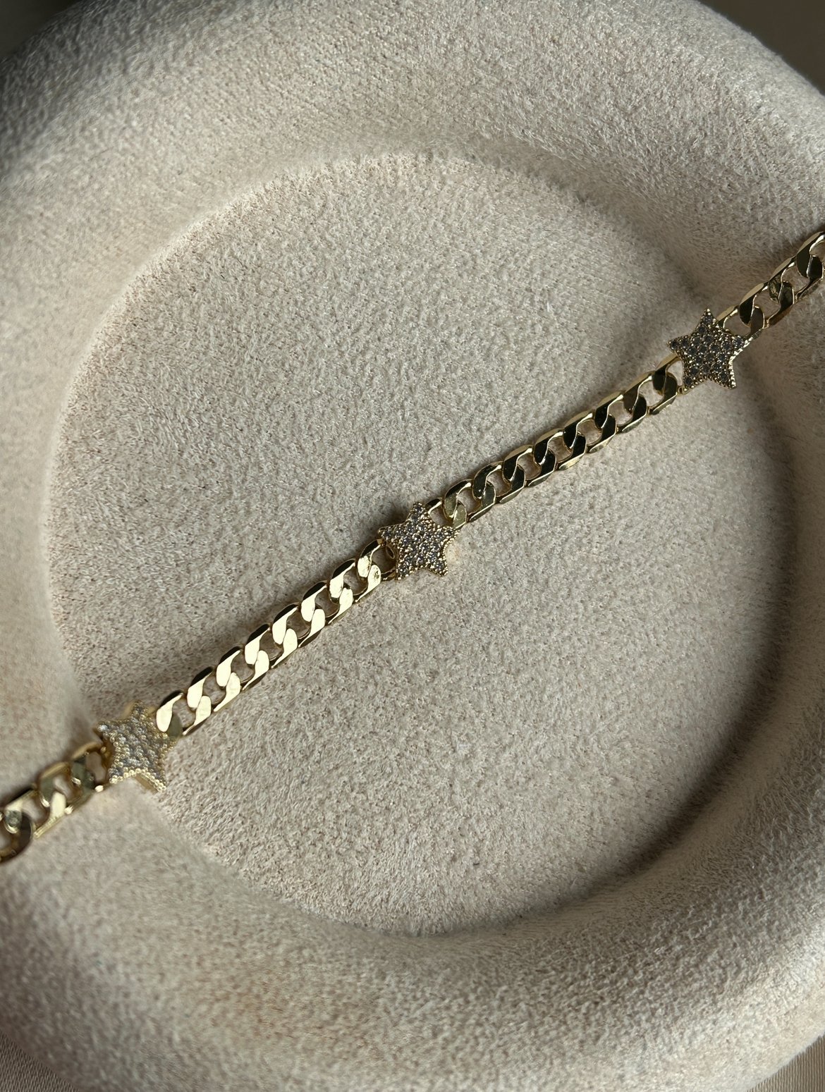 Zincir Üzeri Yıldız İşleme Bileklik (14k Renk )