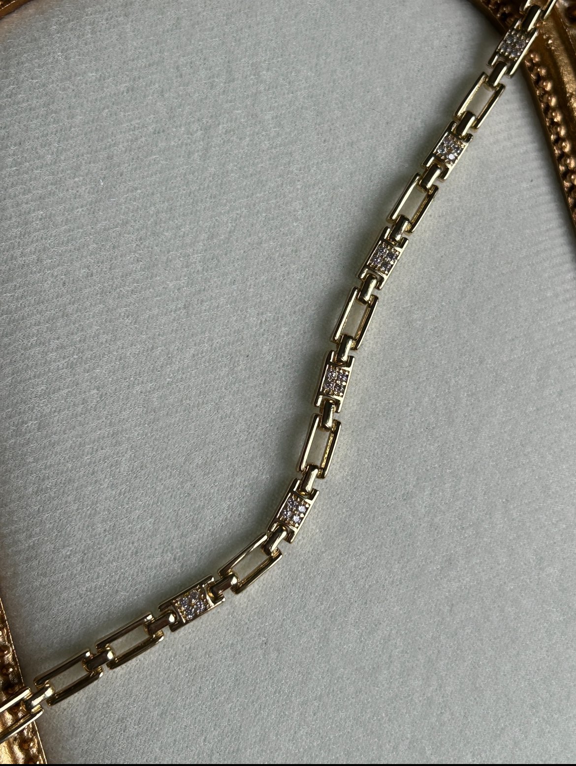 Mini Zarif Kare Taşlı Bileklik (14k Renk)