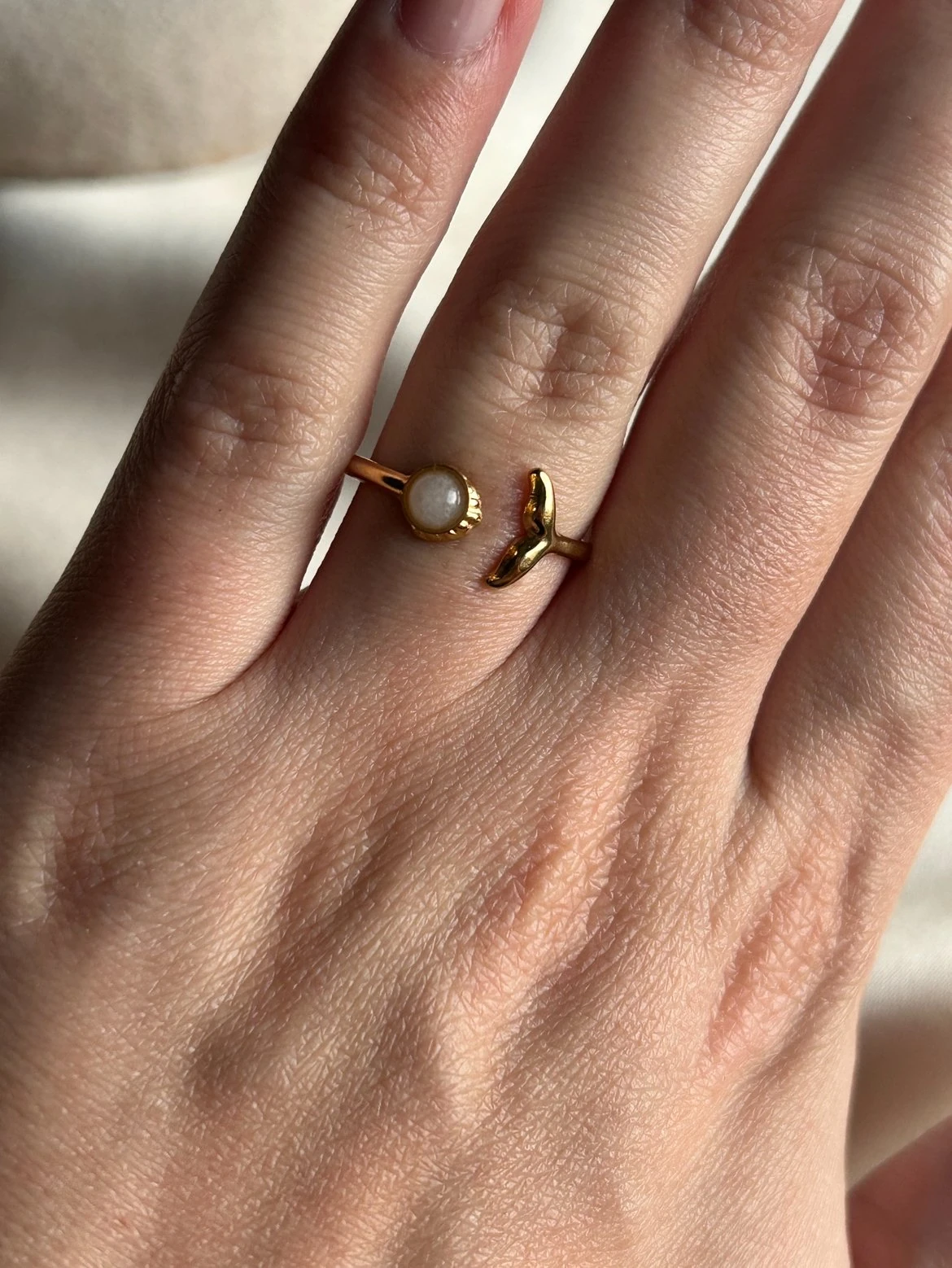 Kuyruk Pembe Taş Yüzük