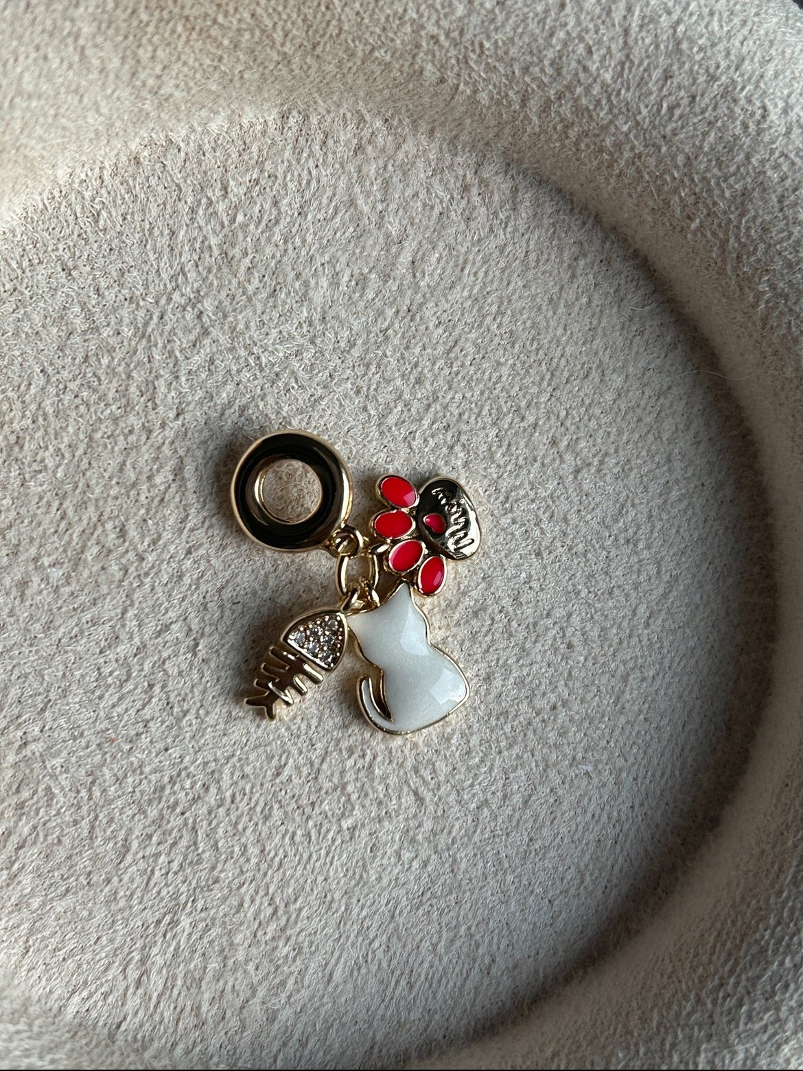 Kedi Pati Charm Kolye Ucu