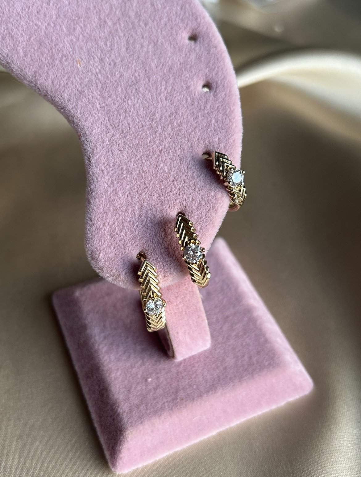 Kılçık Model Küpe Set