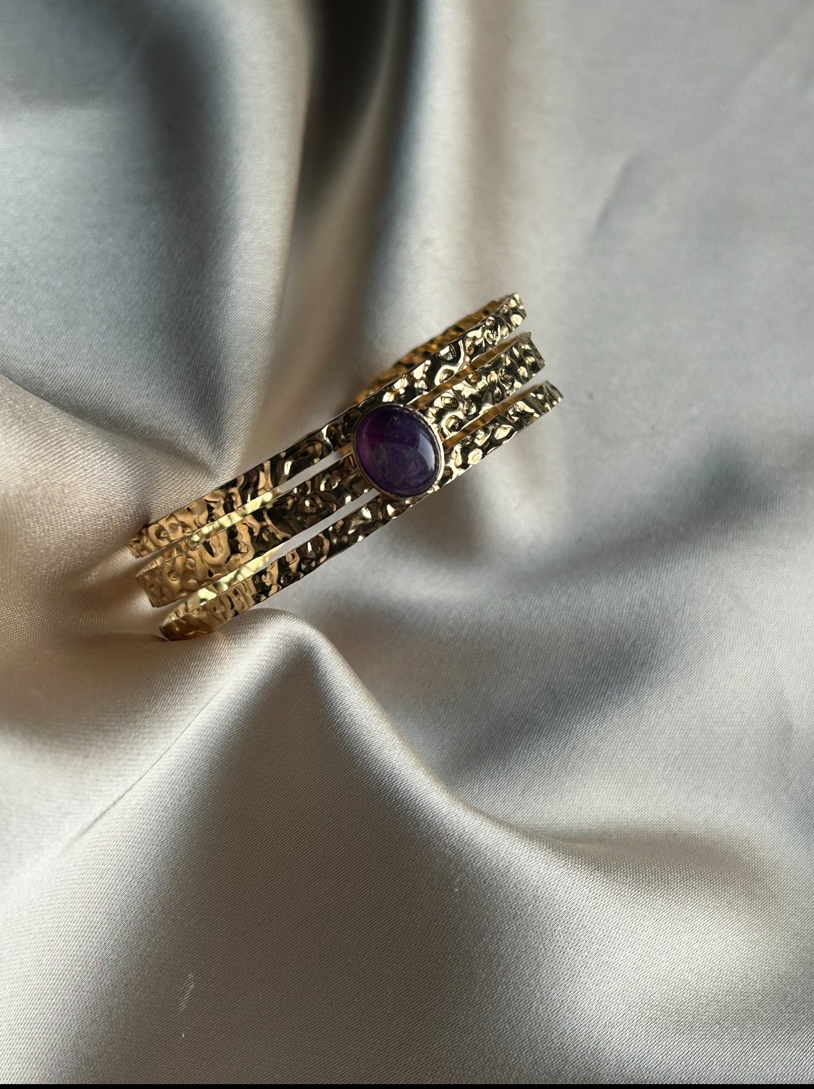 Eskitme Model Mor Taş Bileklik