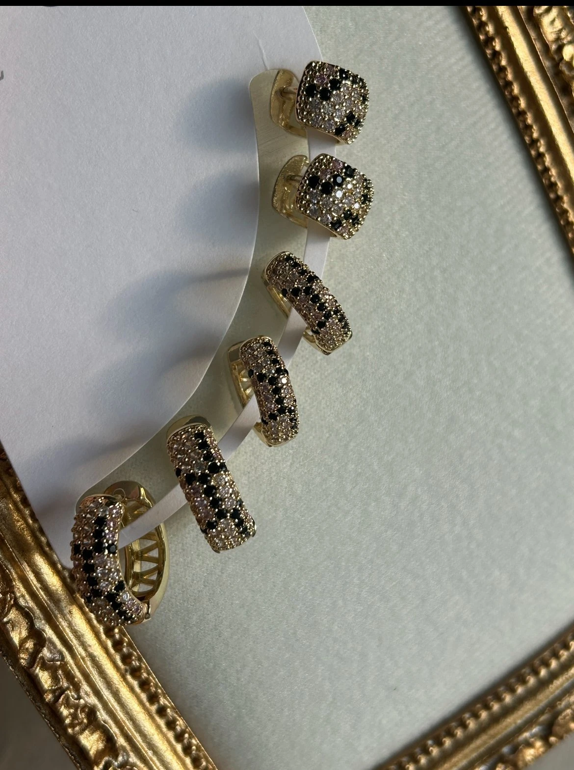 Zirkon Taş Küpe Set