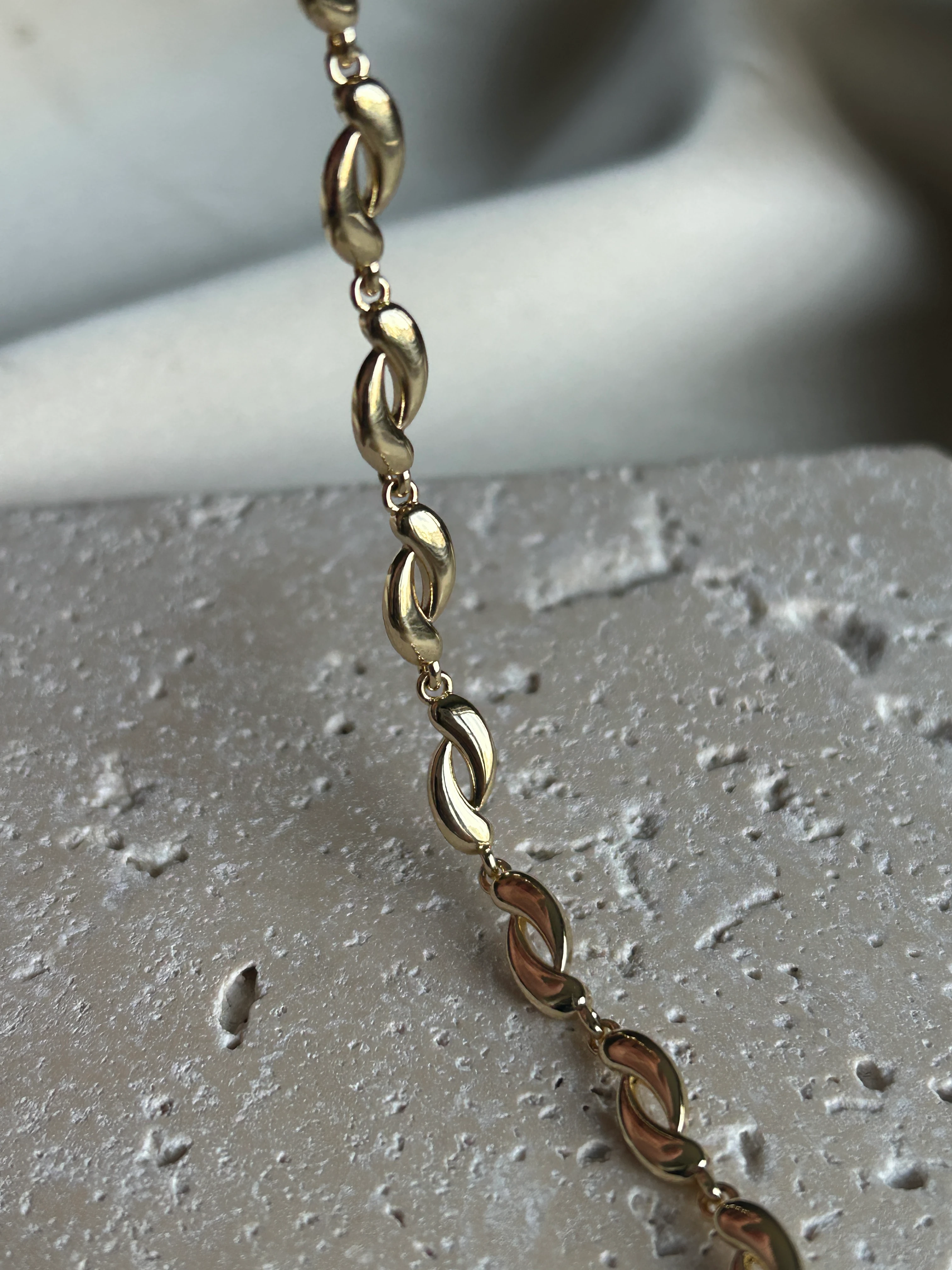 Sarmal Damla Model Bileklik ( 14k Renk ) 