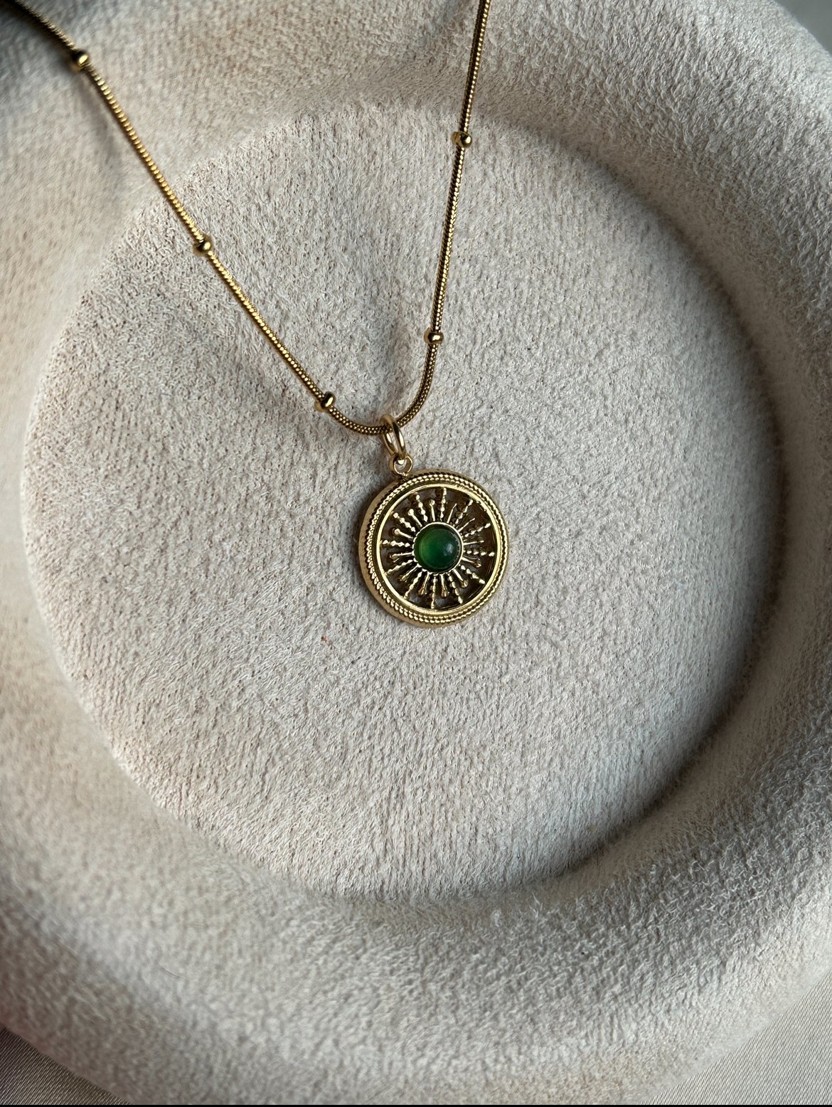 Yeşil Taş Model Çelik Kolye