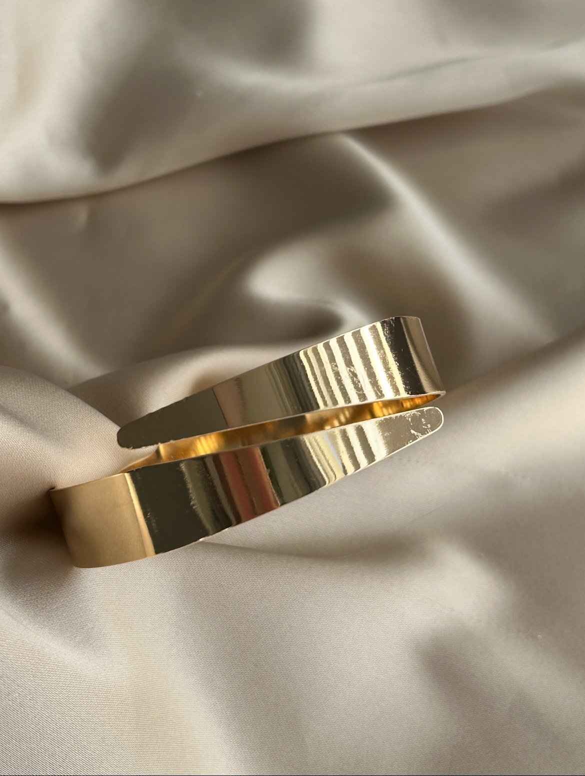 Sarmal Model Pazu Bileklik