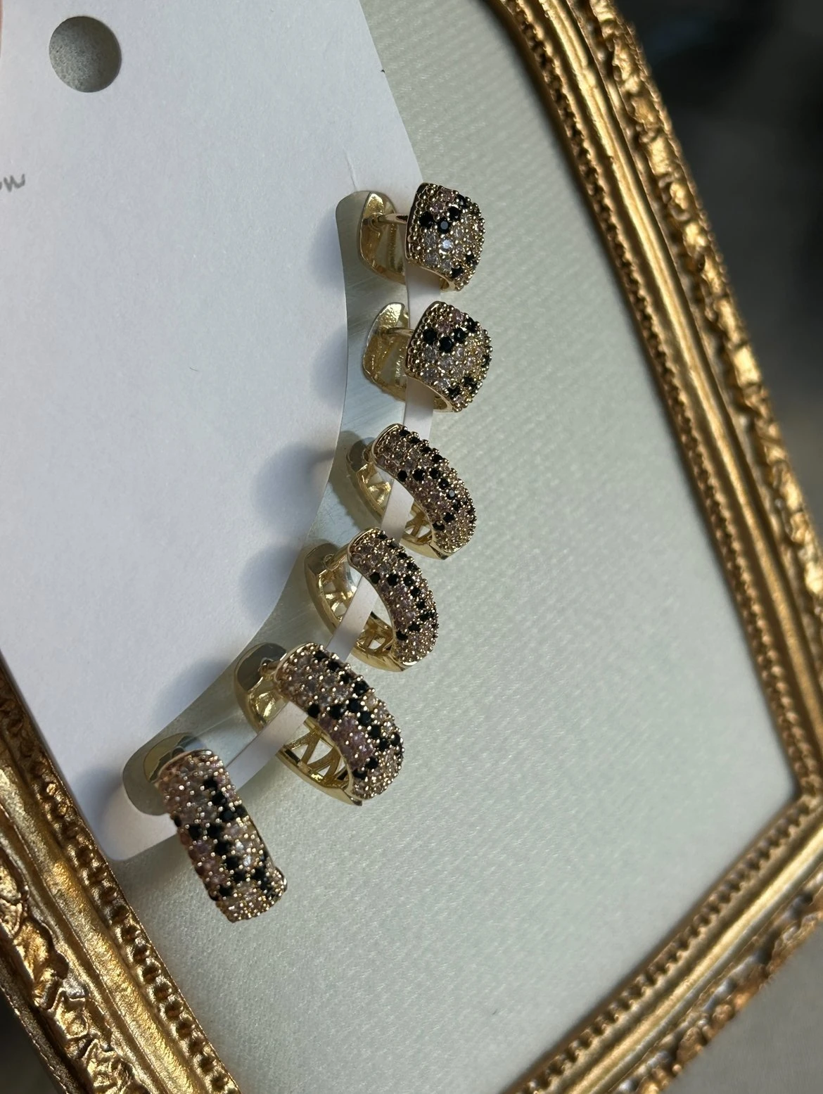 Zirkon Taş Küpe Set