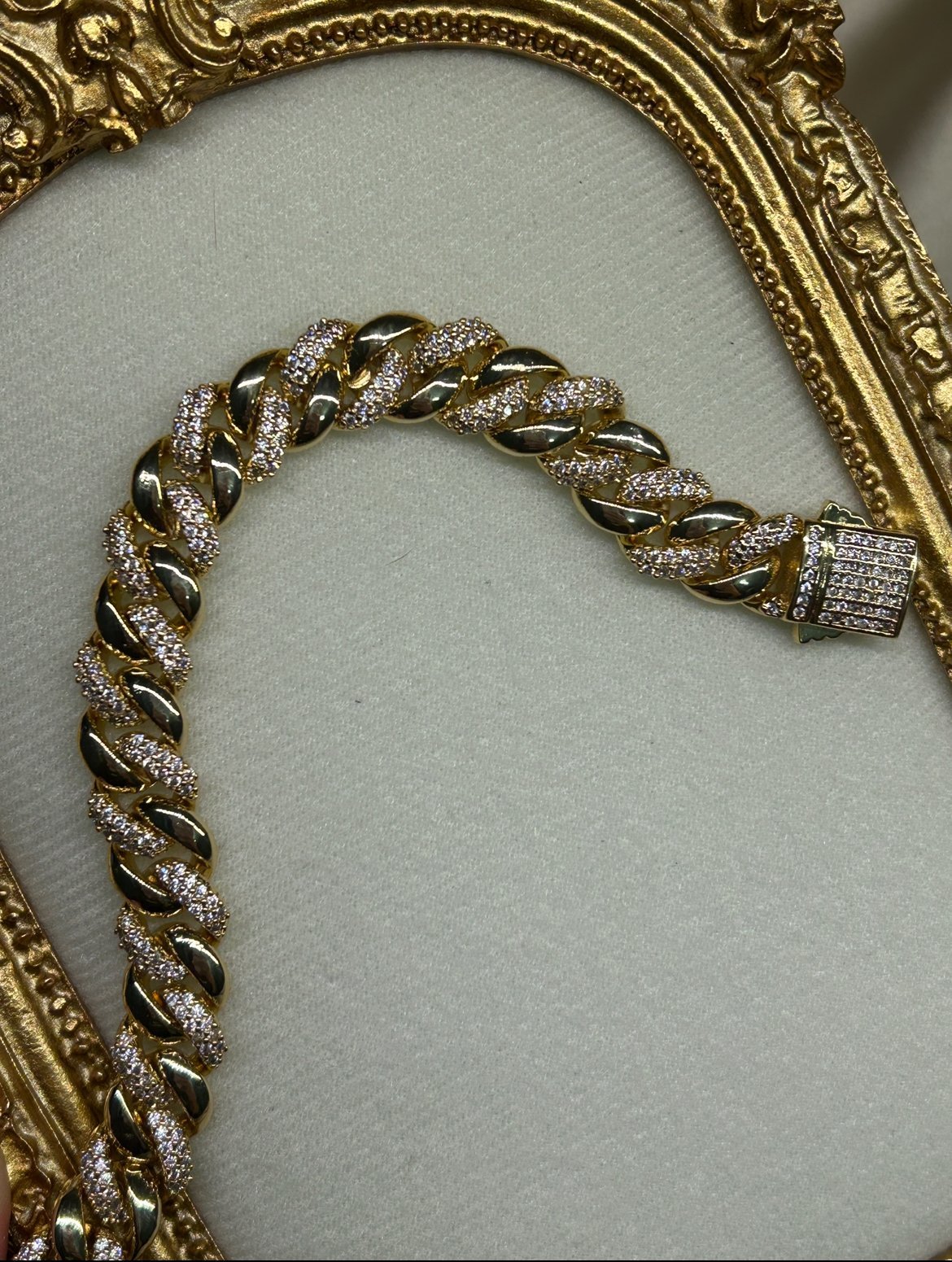 Taşlı Kalın Gurmet Model Bileklik (14k Renk )