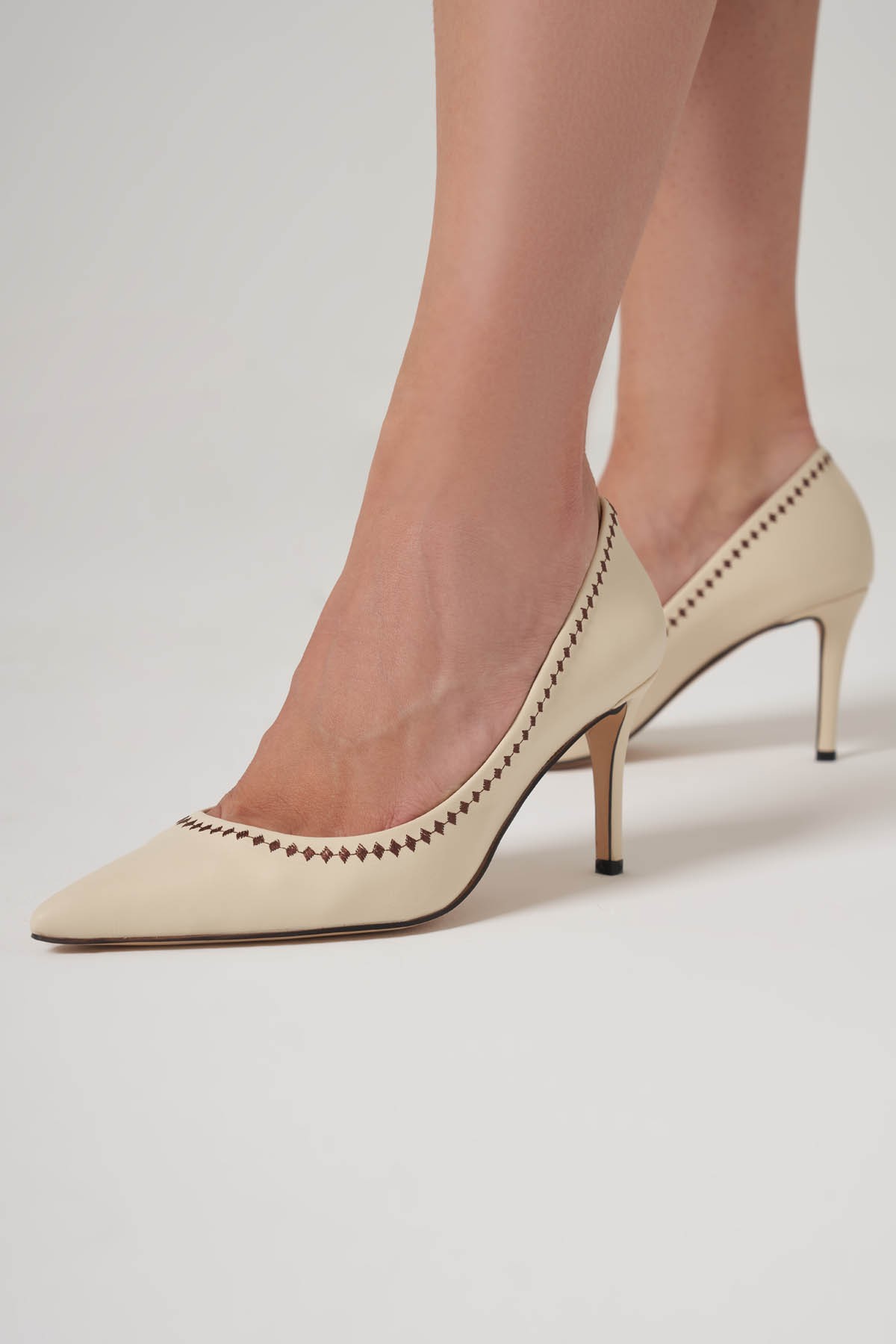Nakışlı Yüksek Topuk Stiletto
