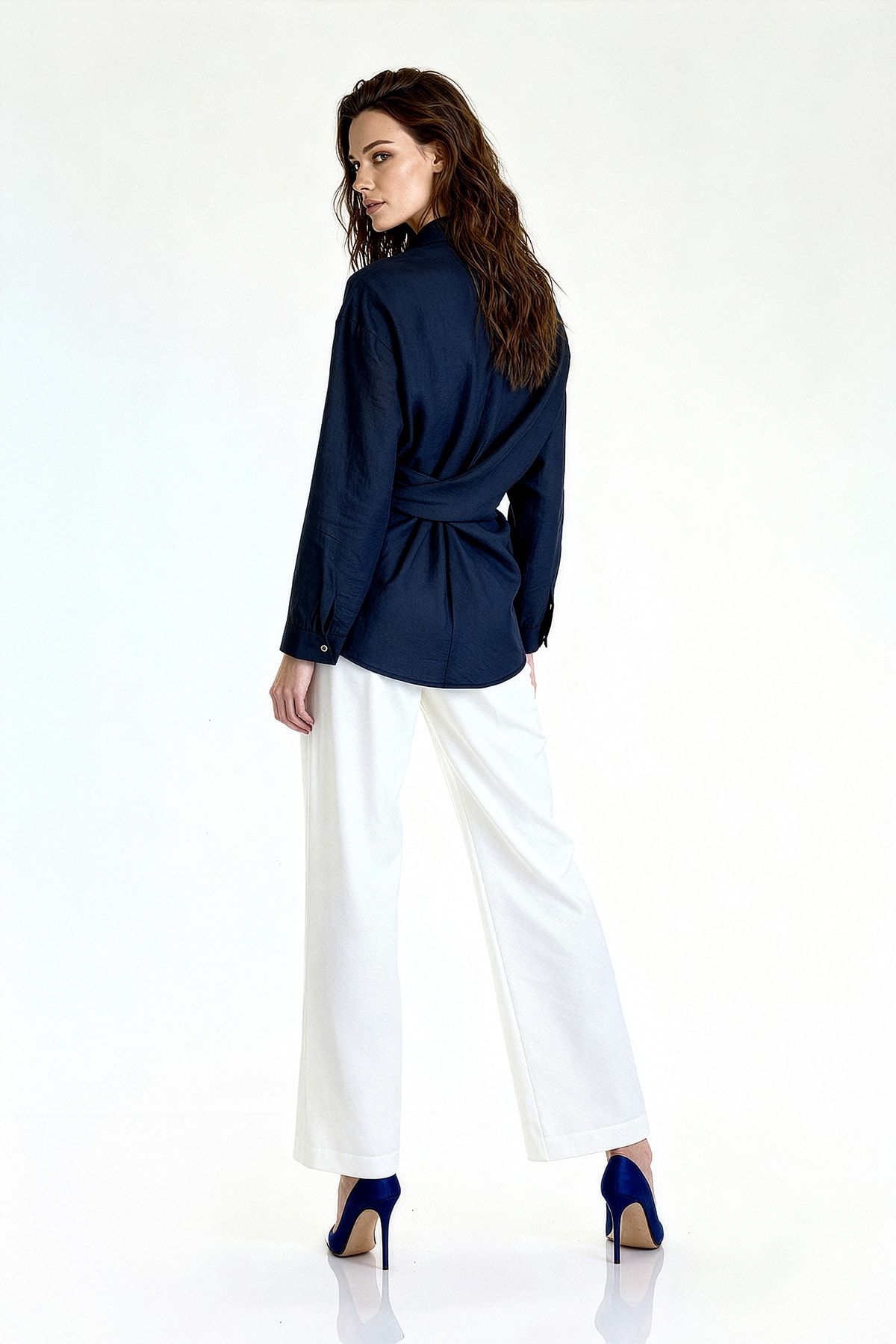 Belden Bağlamalı Asimetrik Bluz