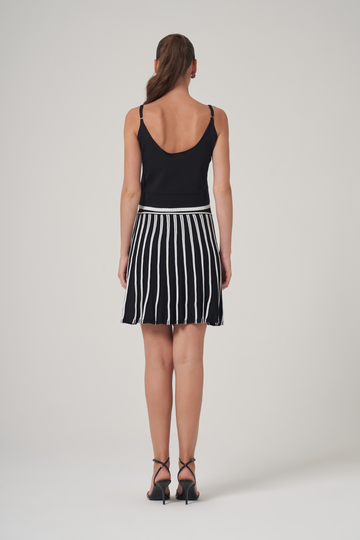 Askılı Crop Bluz