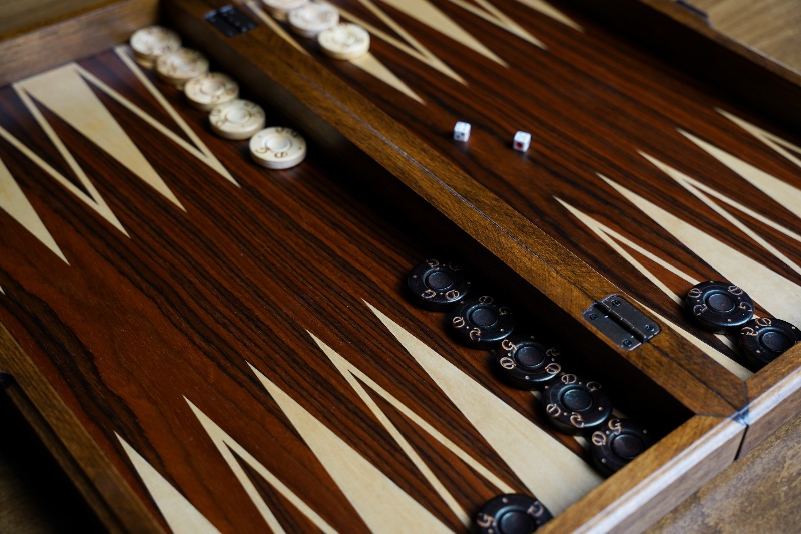 Handcrafted Walnut Backgammon Set with Customization Options: Personalize Your Game Experience