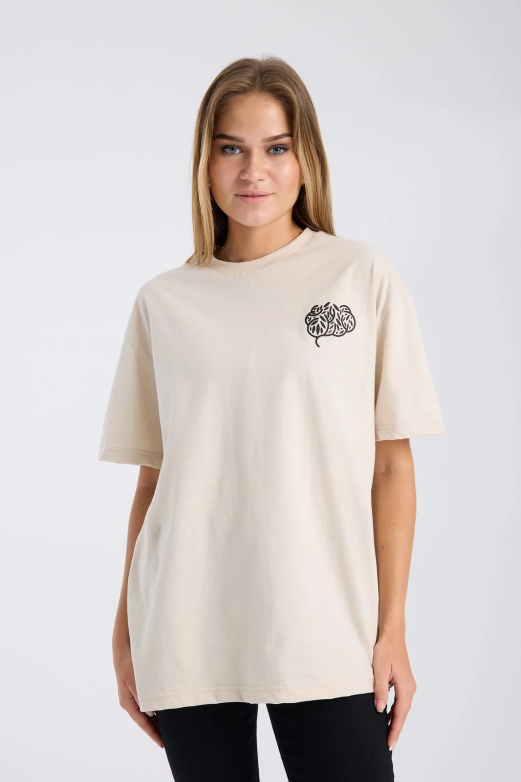 Kendi Halinde (Ekru)