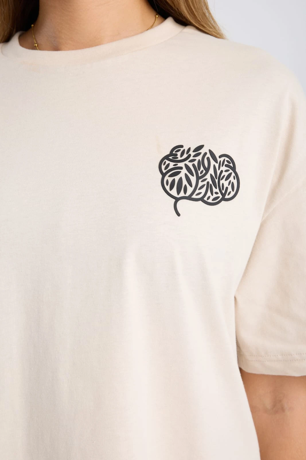 Kendi Halinde (Ekru)