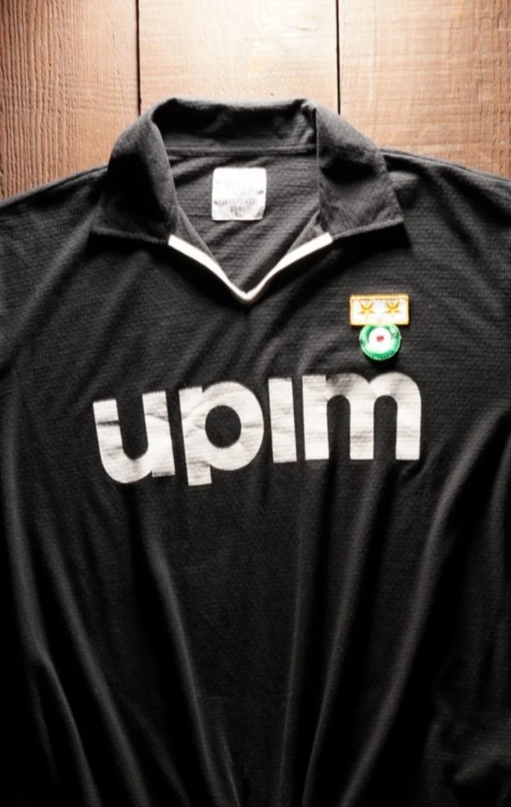 Retro Juventus Siyah Futbol Forması 1990-91