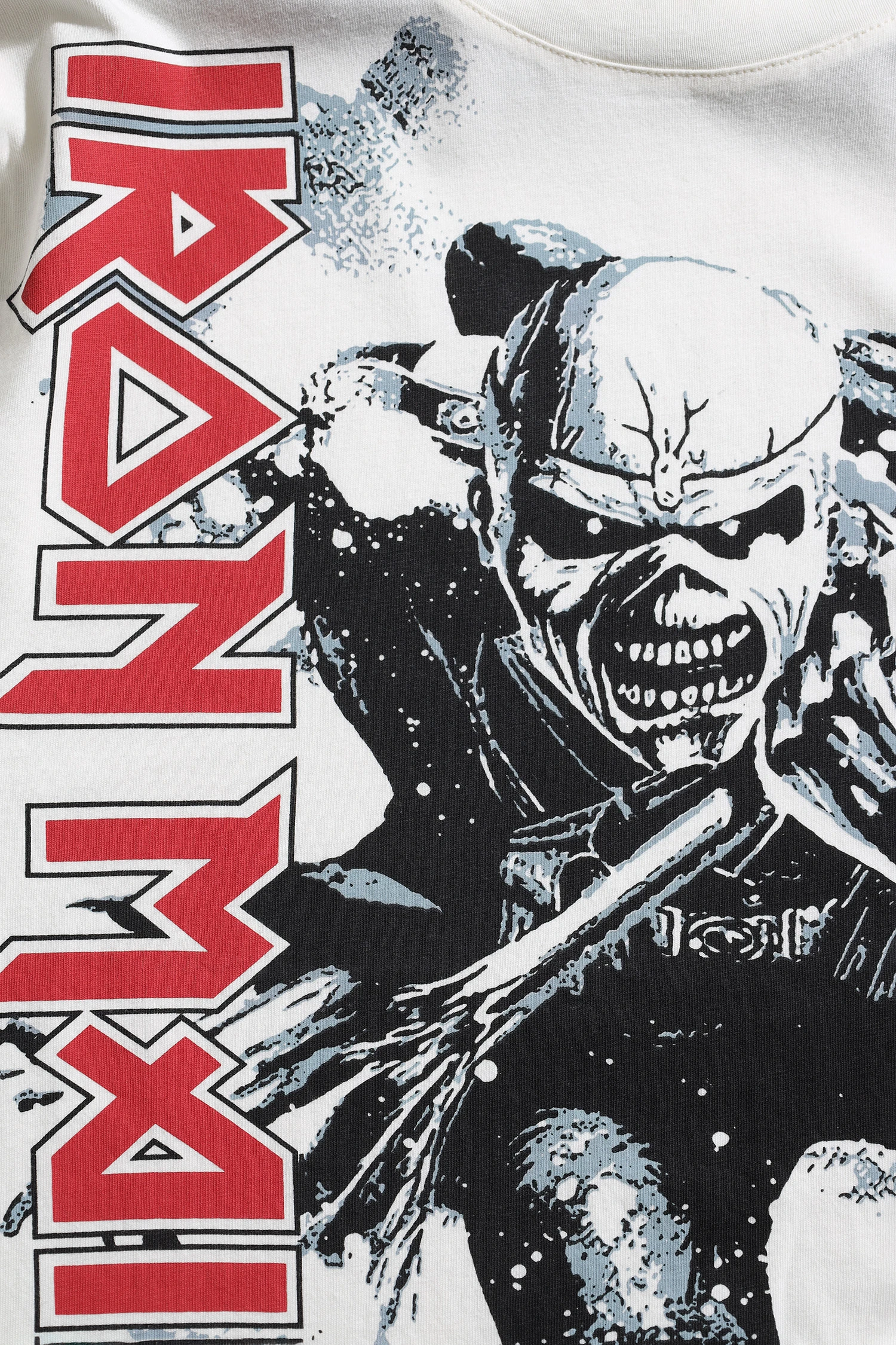 Iron Maiden The Trooper Unisex Oversize Off White Kısa Kol Tshirt