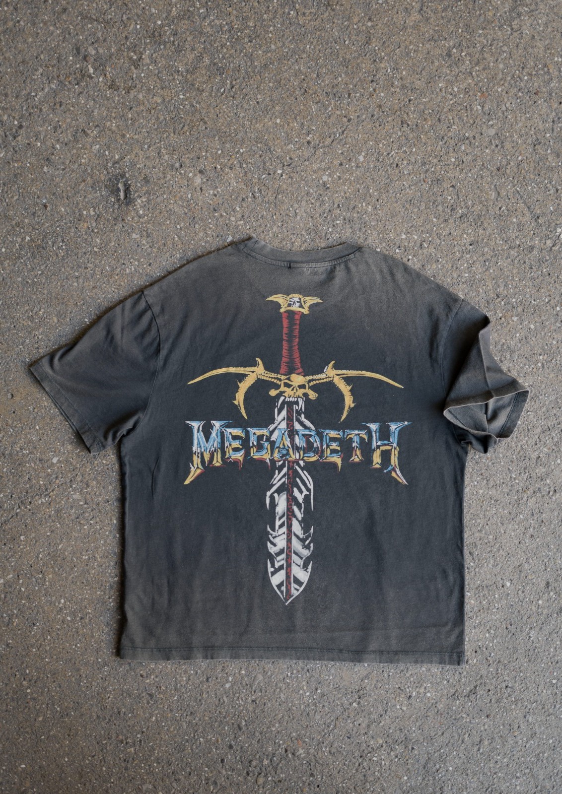 Megadeth 'Sword' Ovesize Yıkamalı T-shirt