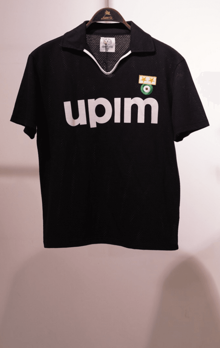 Retro Juventus Siyah Futbol Forması 1990-91