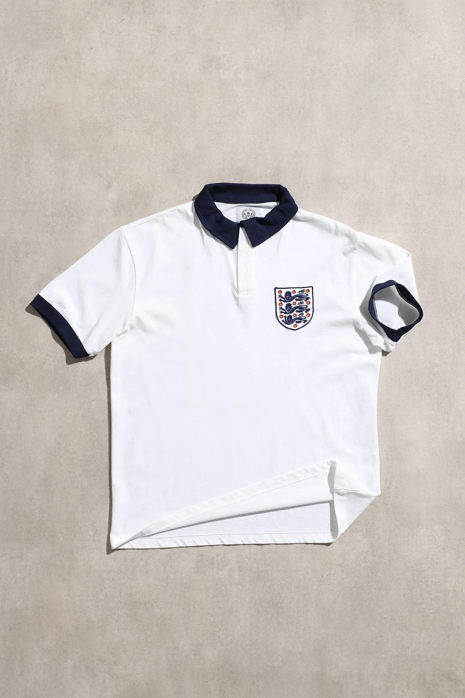 İngiltere 1970 Bobby Charlton Retro Polo Yaka Beyaz Futbol Forma