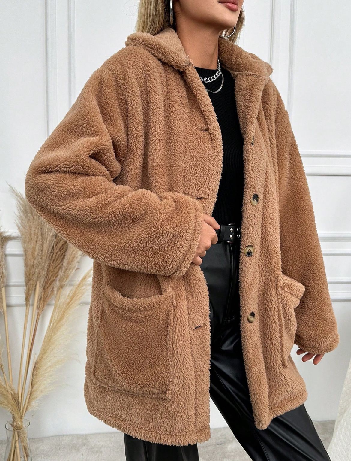 Düğmeli Oversize Peluş Kaban