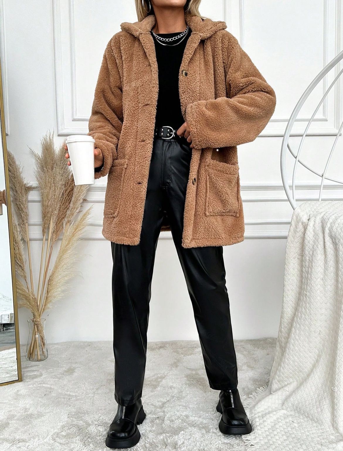 Düğmeli Oversize Peluş Kaban