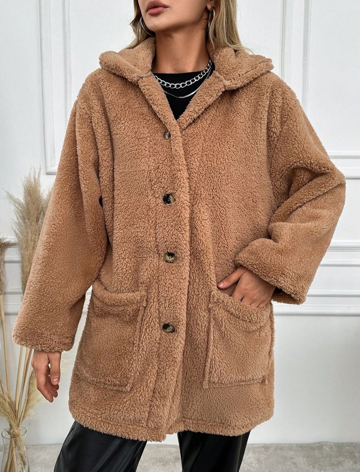 Düğmeli Oversize Peluş Kaban